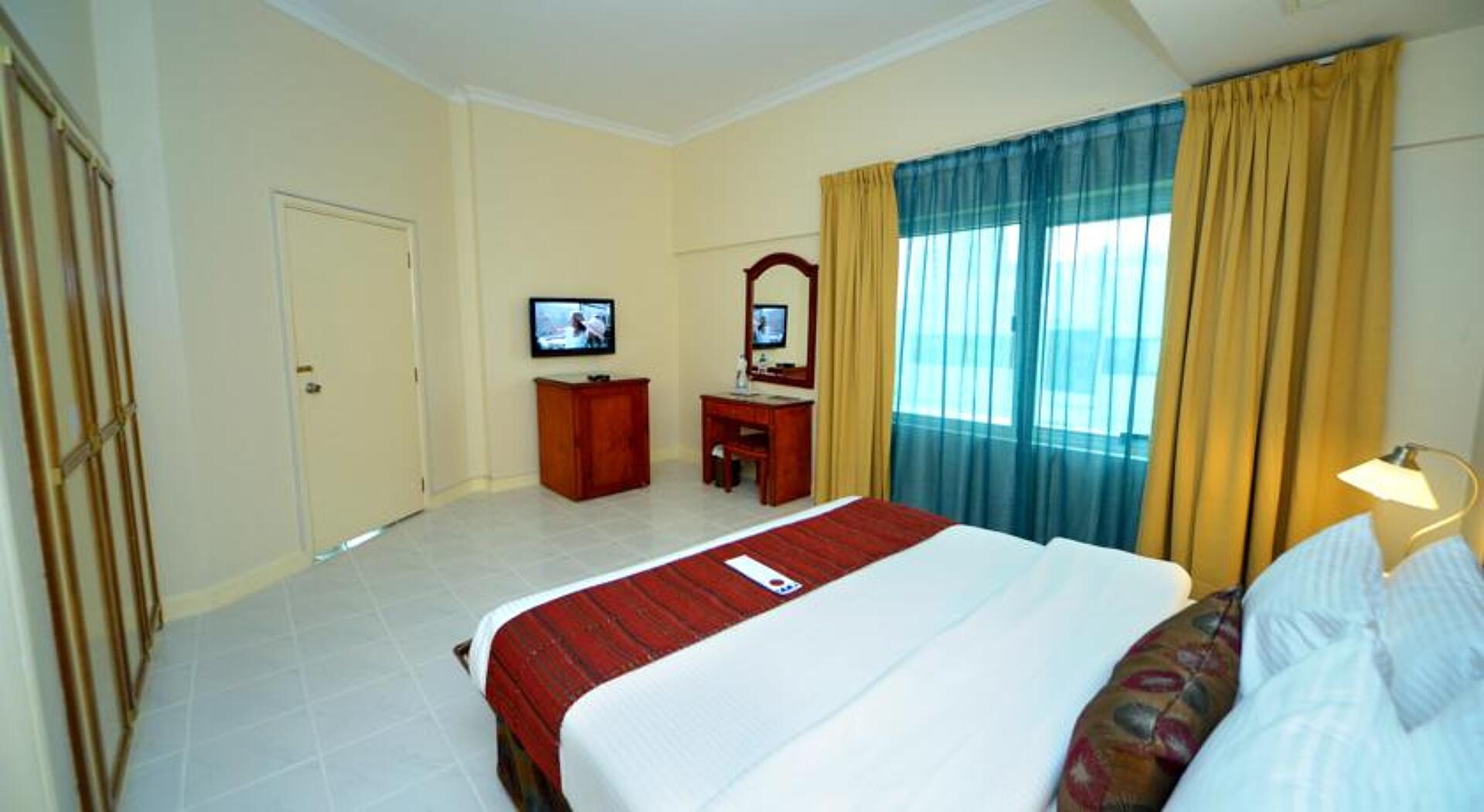 Nejoum Al Emarat 3* 18
