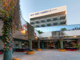 Tryp Port Cambrils 4*