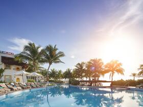 Desire Riviera Maya Pearl Resort (COUPLES ONLY. ADULTS ONLY 21+)  5*