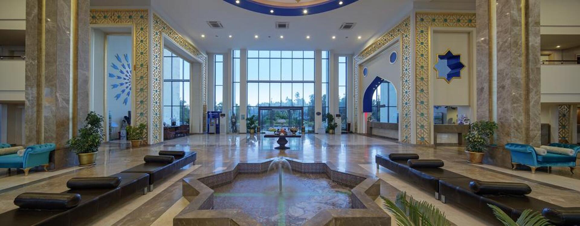 Lago Hotel 18