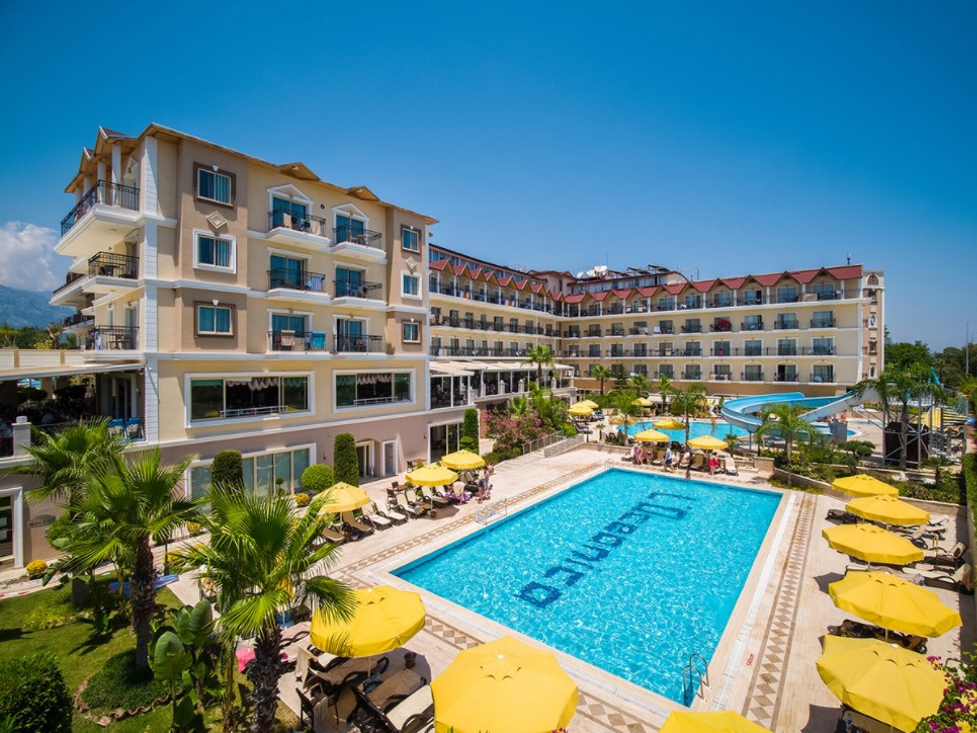 L'Oceanica Beach Resort 1