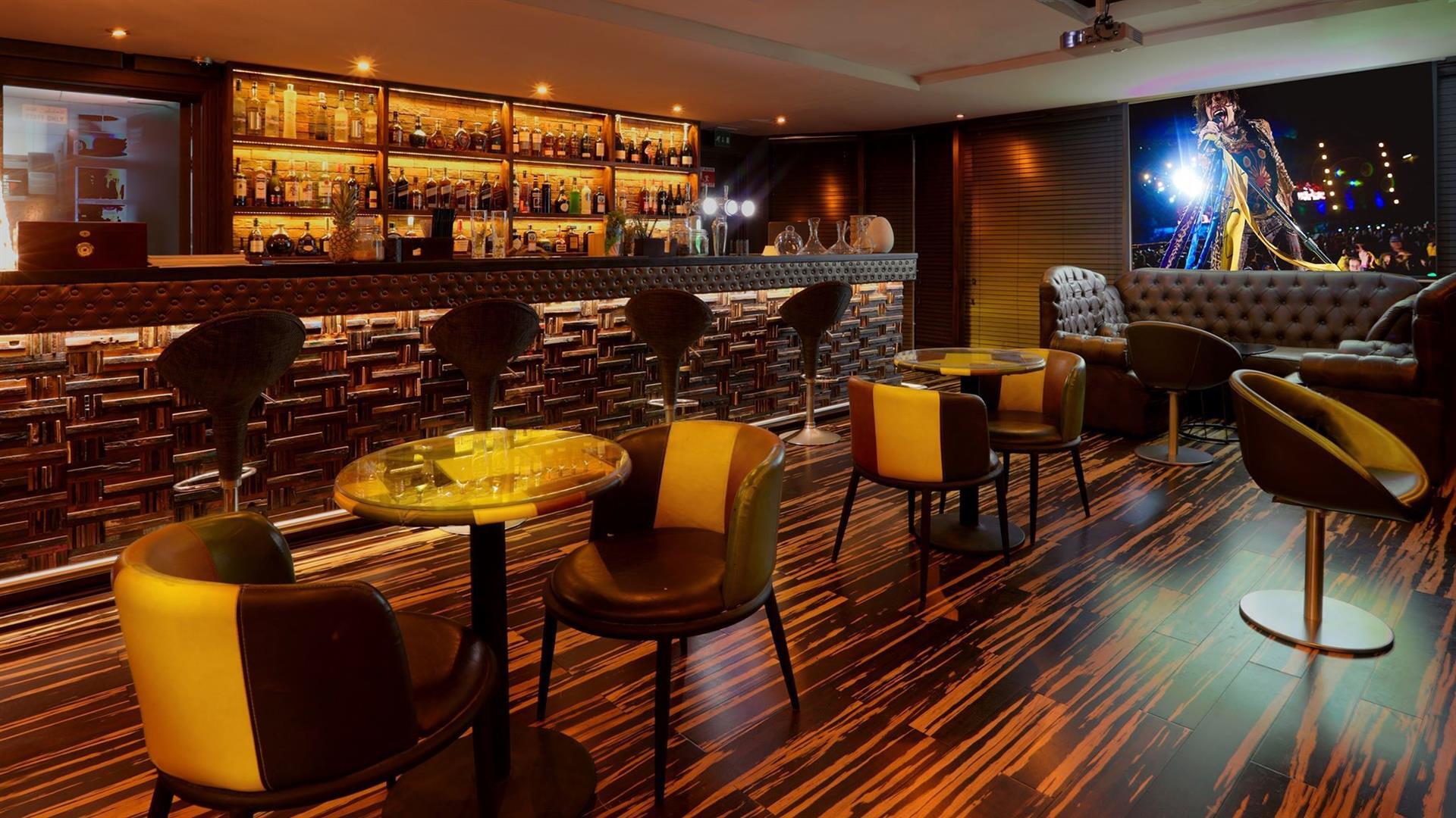 Millennium Central Downtown 4* 6