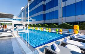 Studio M Arabian Plaza Hotel & Hotel Apartments