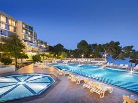 Aminess Grand Azur Hotel 4*