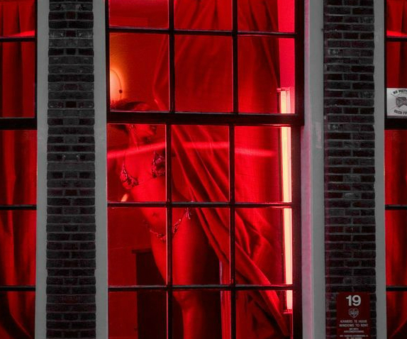 В Амстердаме откроется «халяльный» публичный дом