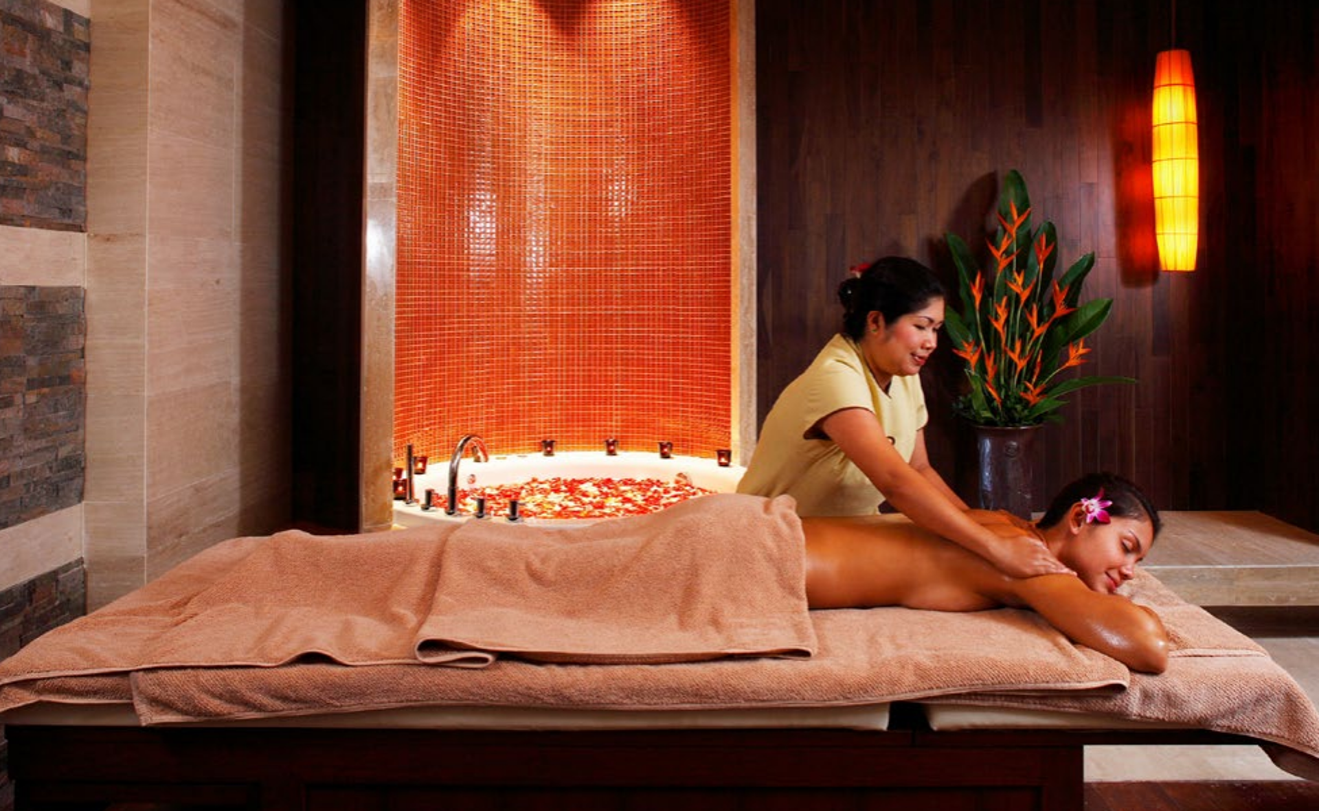Centara Grand Beach Resort Phuket 10