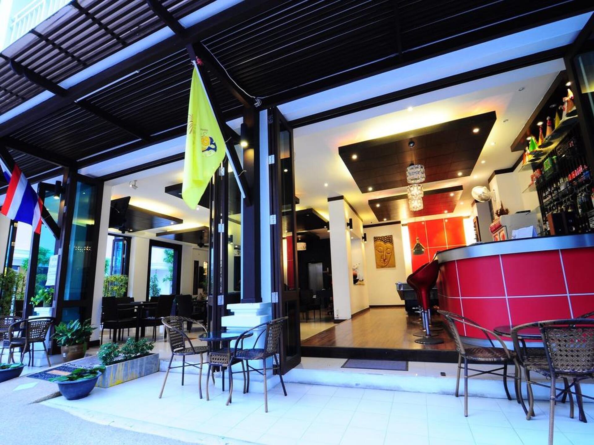 YK Patong Resort 3* 2