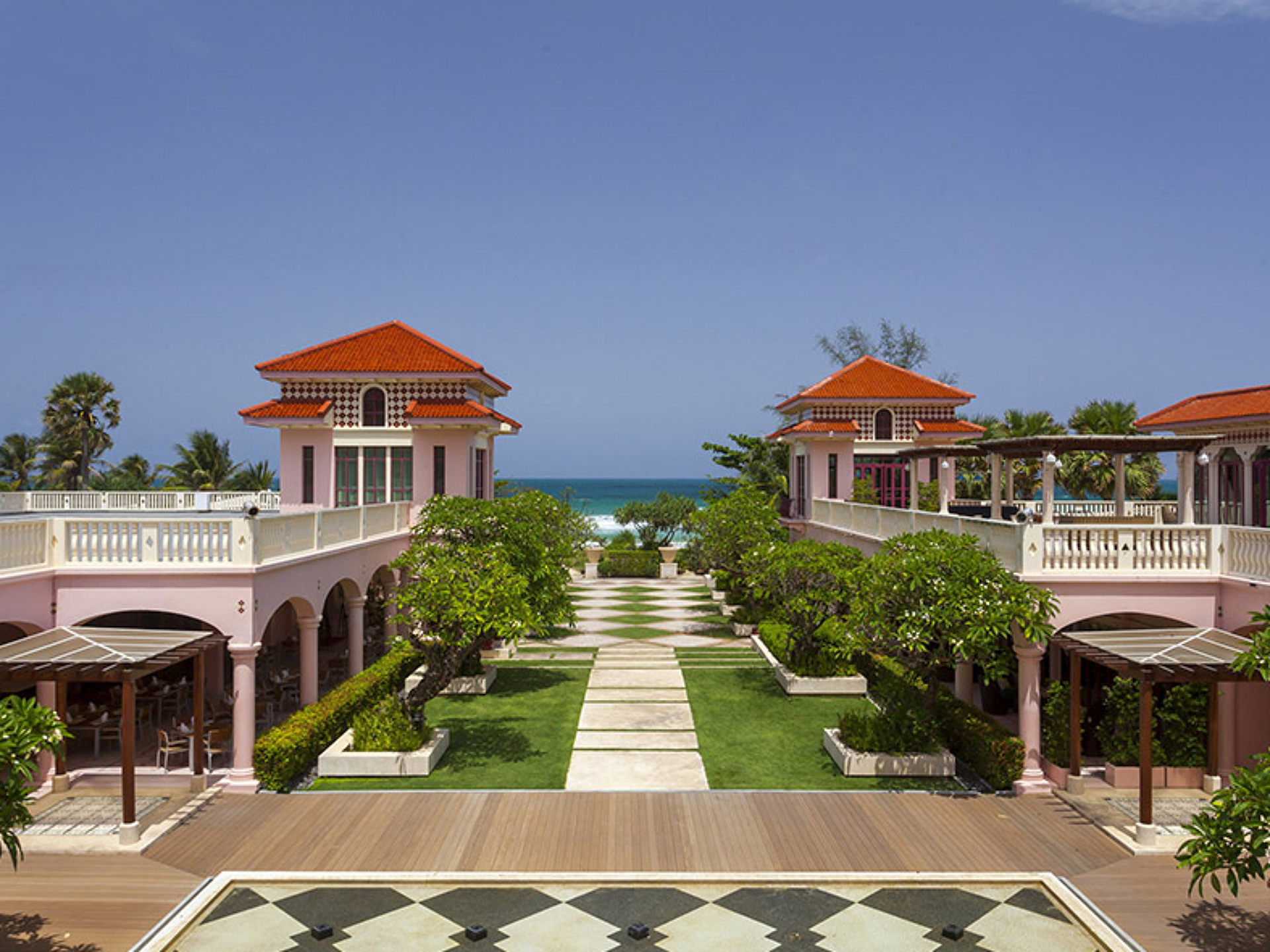 Centara Grand Beach Resort Phuket 0