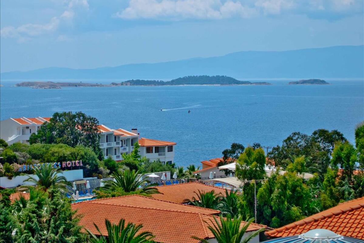 Aristoteles Holiday Resort & SPA 4* 0