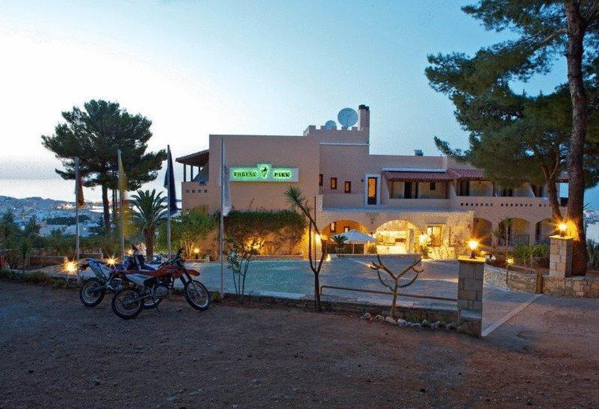 Forest Park Hotel 2* 2