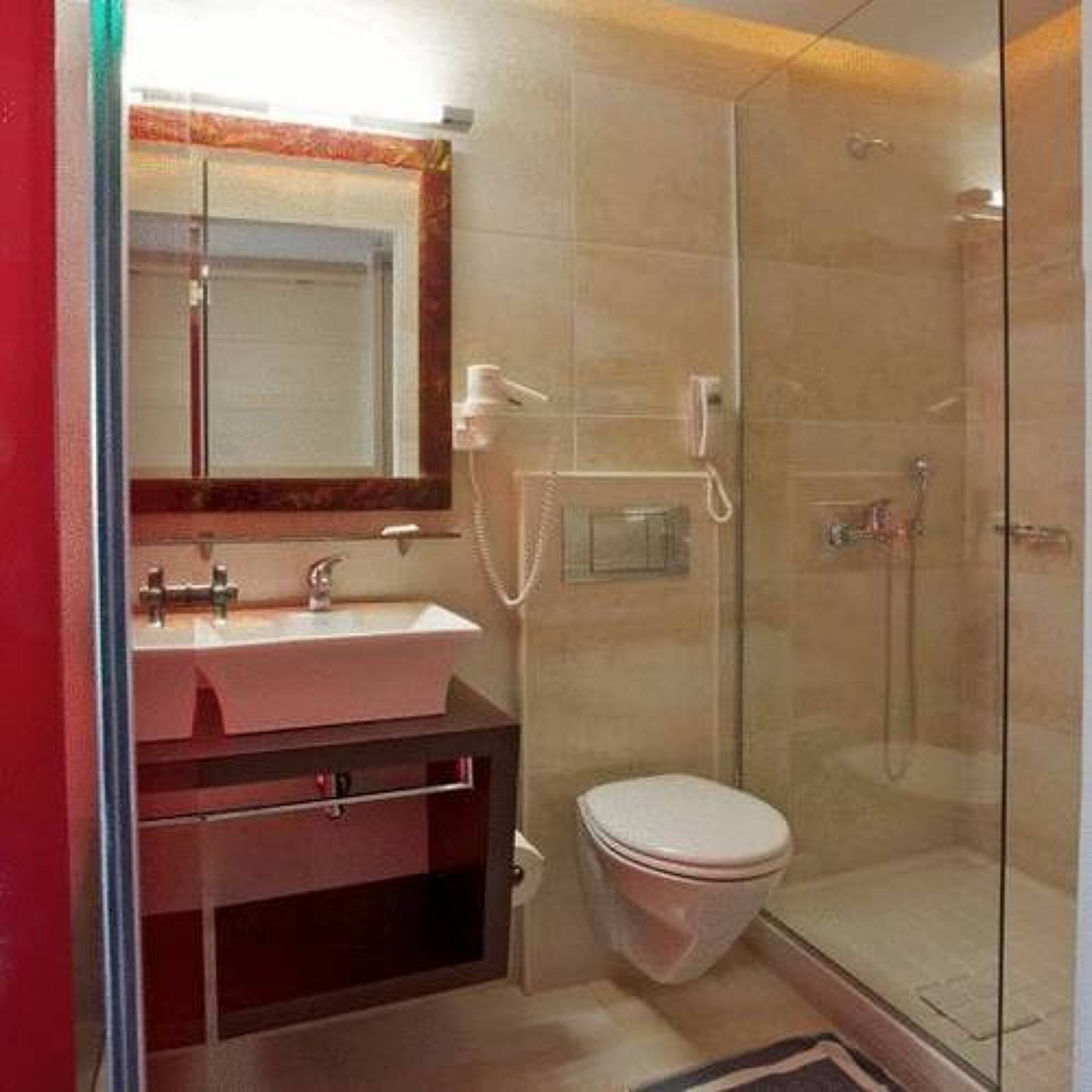 Forest Park Hotel 2* 10
