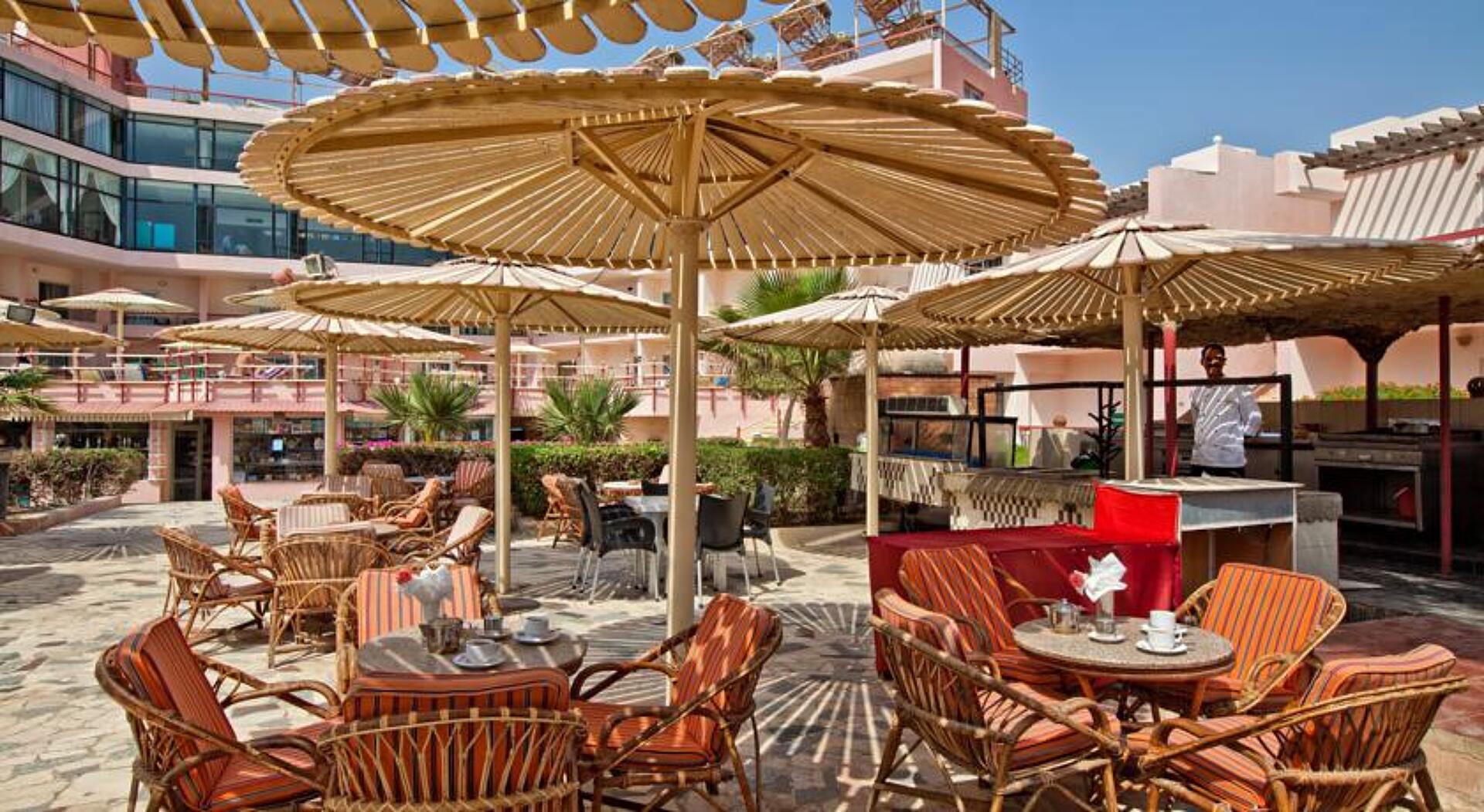Beirut Hotel Hurghada 3* 1