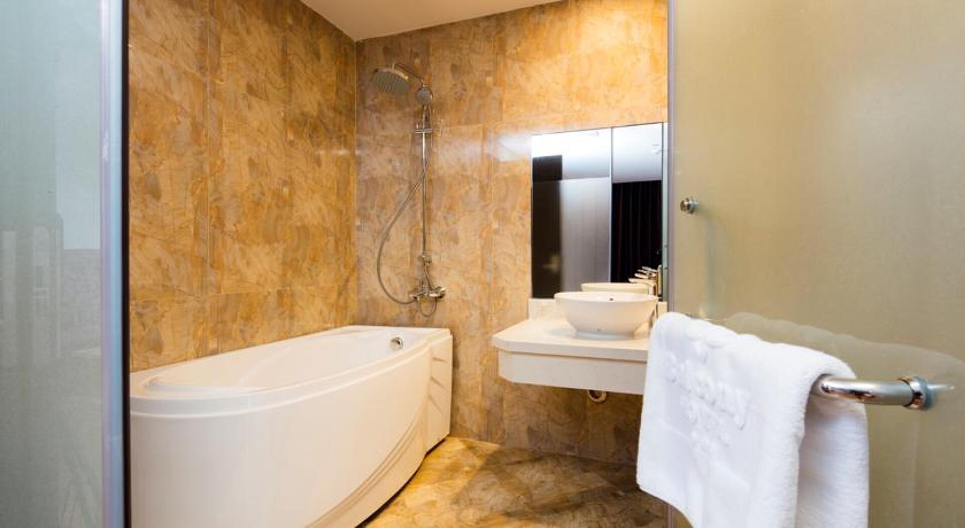 Balcony Hotel 3* 21