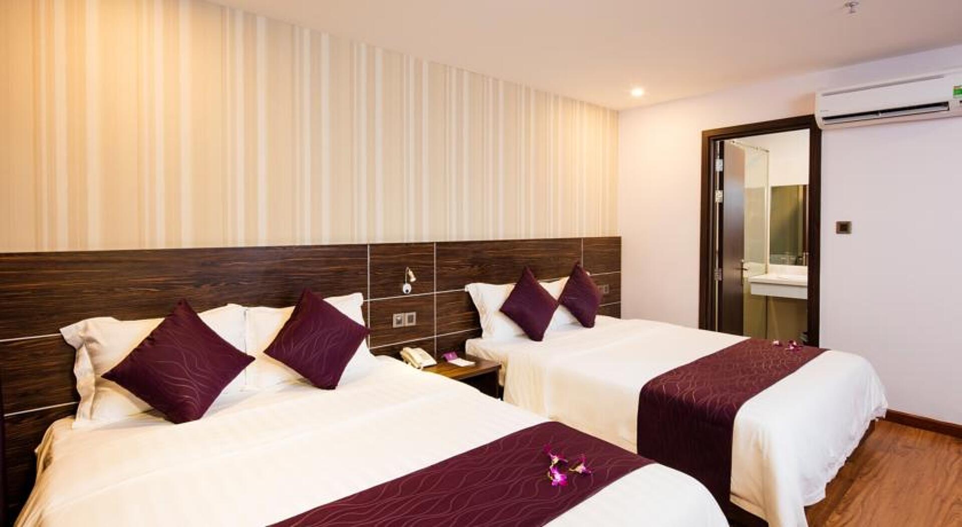 Balcony Hotel 3* 24