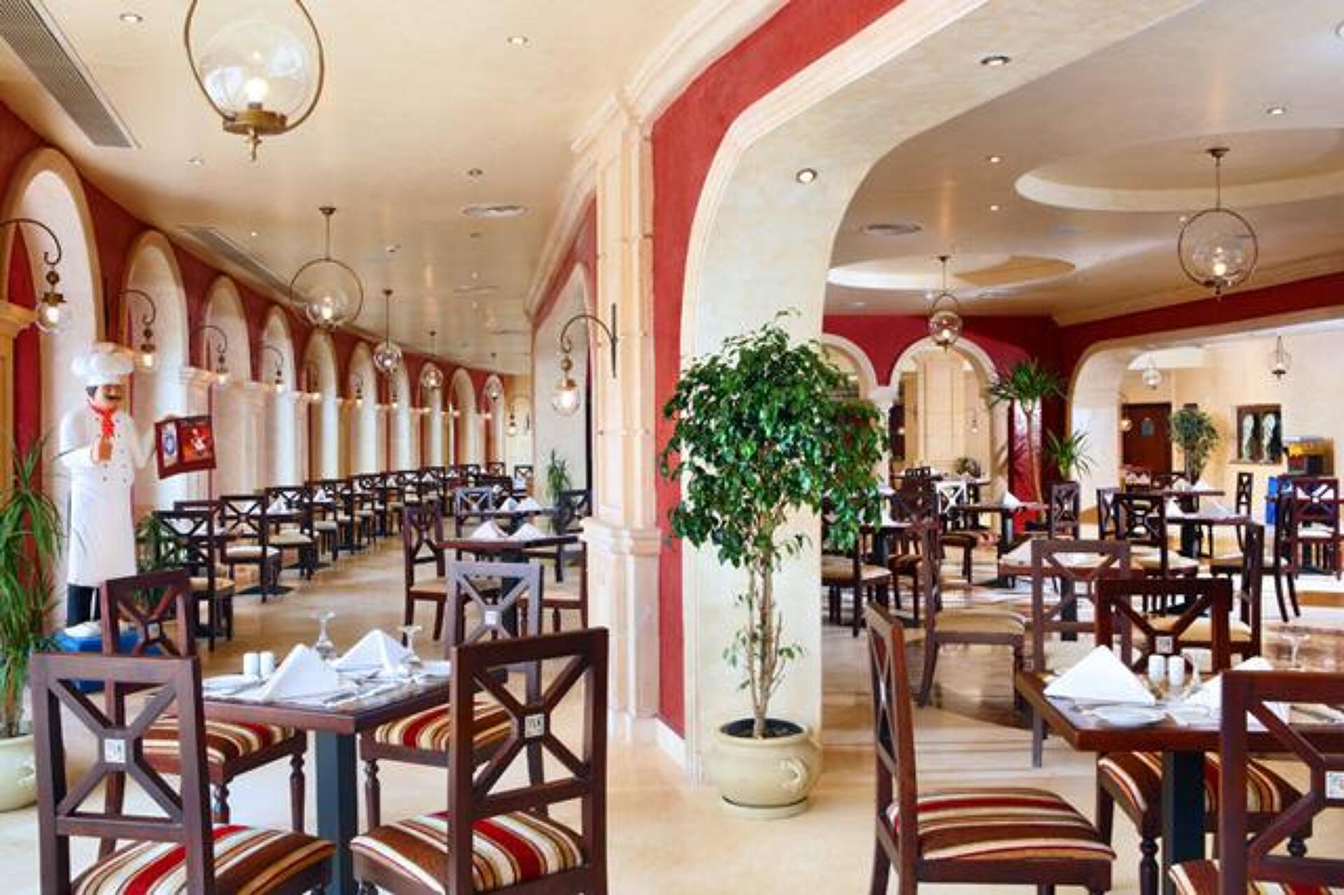 Tirana Aqua Park Resort 4* 8