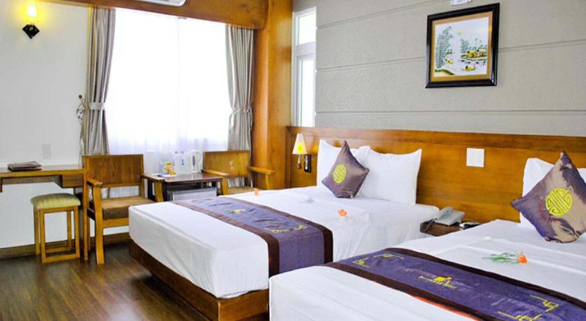 Barcelona Hotel 3* 2