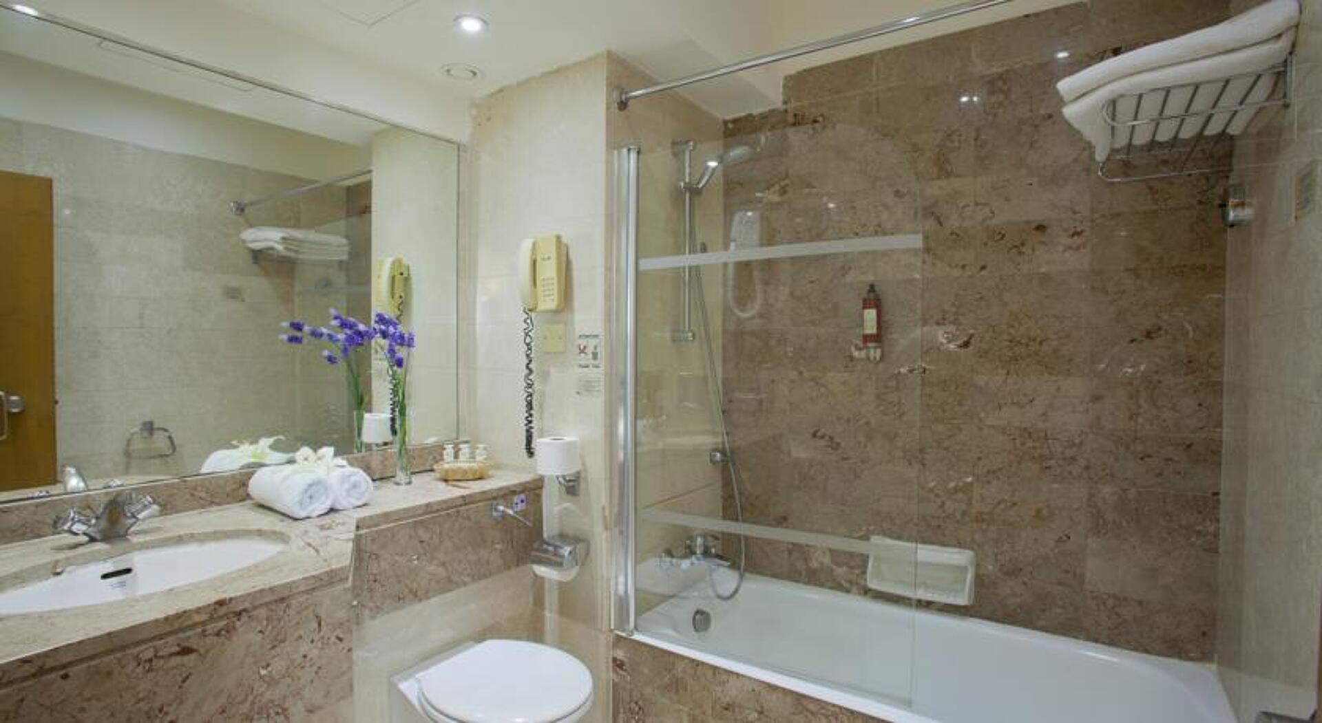 Golden Coast Beach 4* 29