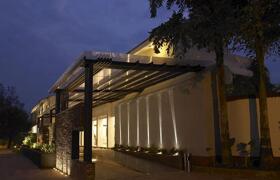Royal Orchid Beach Resort & Spa