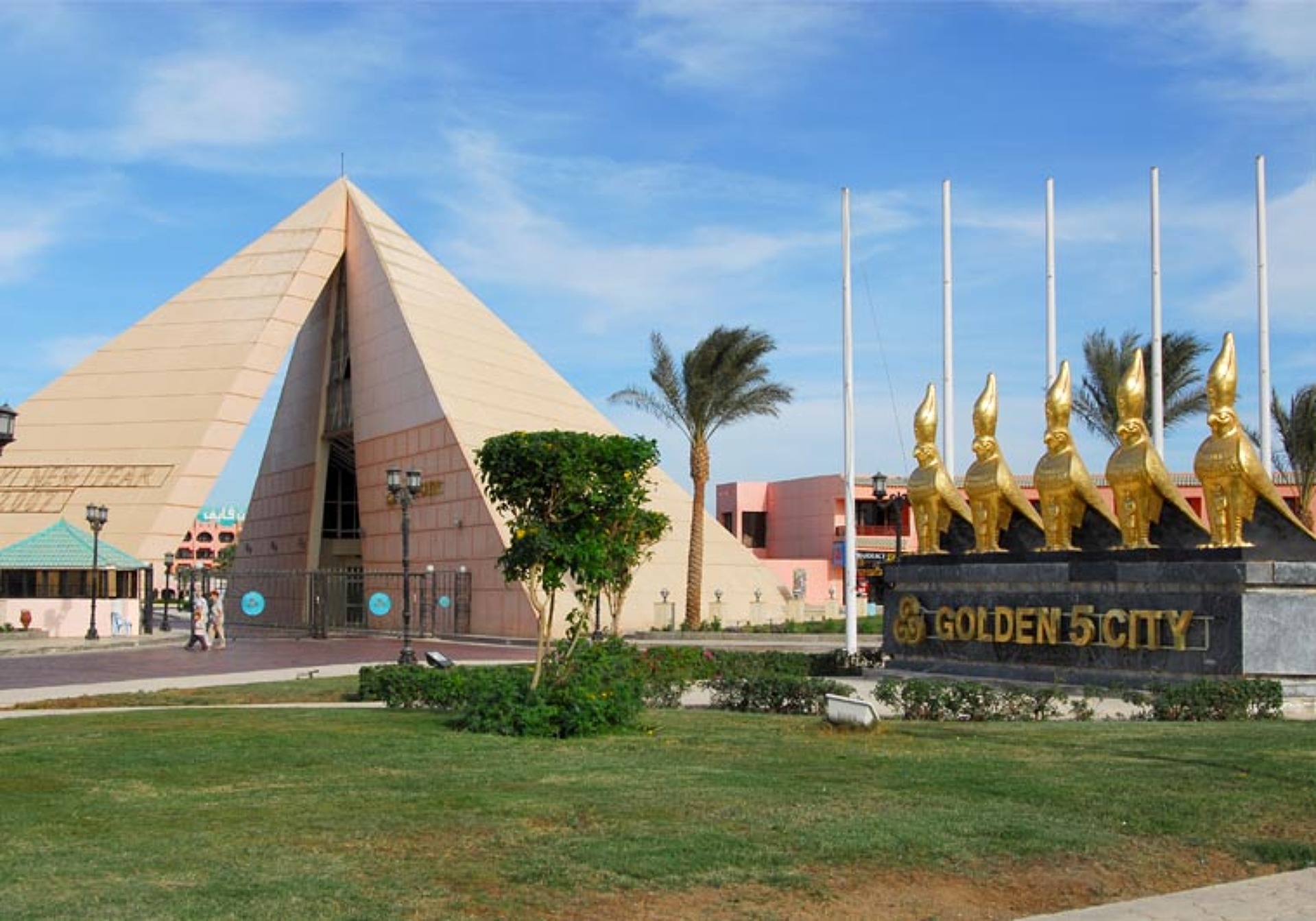 Golden 5 Sapphire Suites Hotel 5* 1