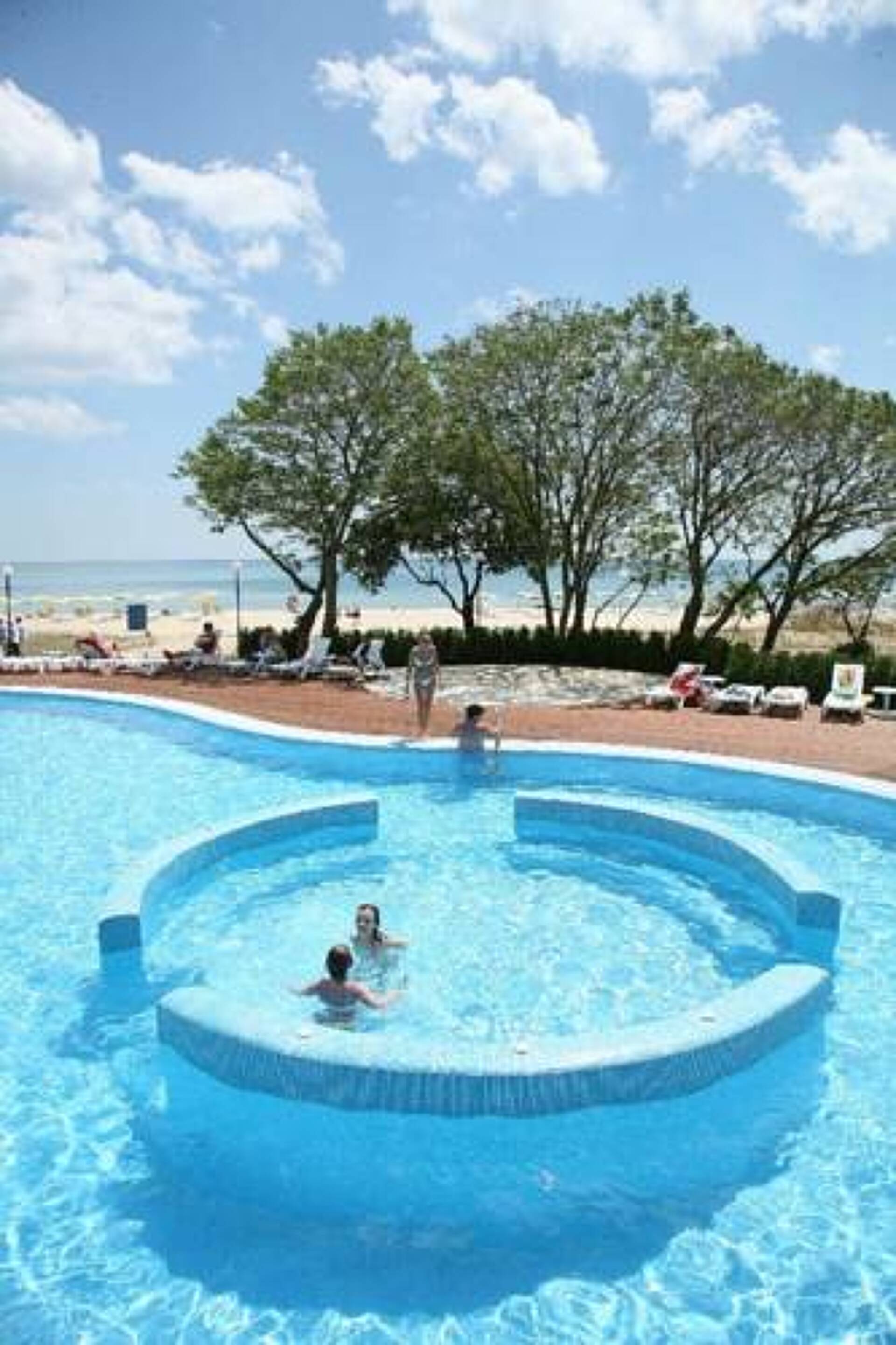 Arabella Beach 4* 25