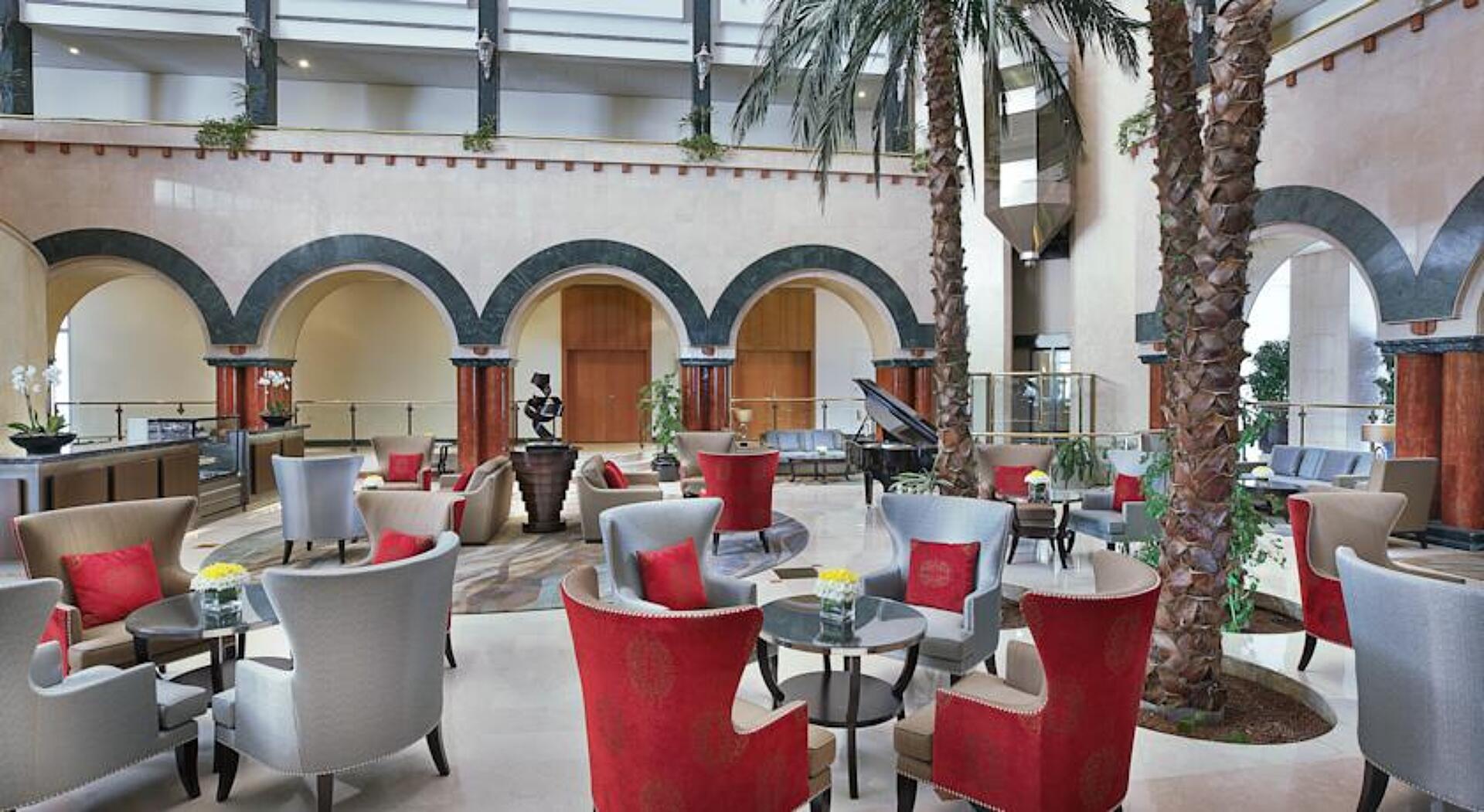 Hilton Al Ain 4* 12