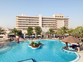 Hilton Al Ain 4*