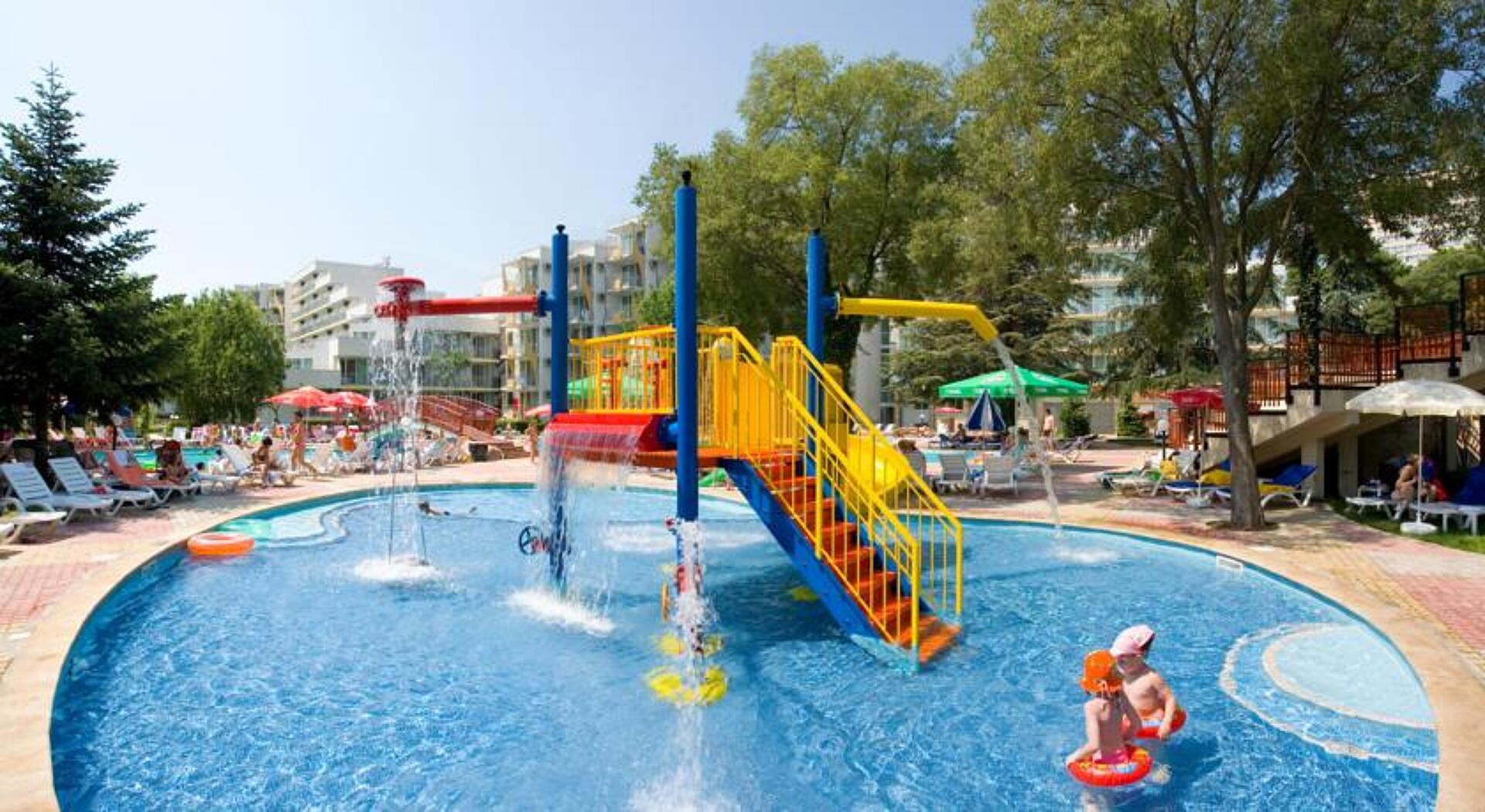 Laguna Garden 4* 3