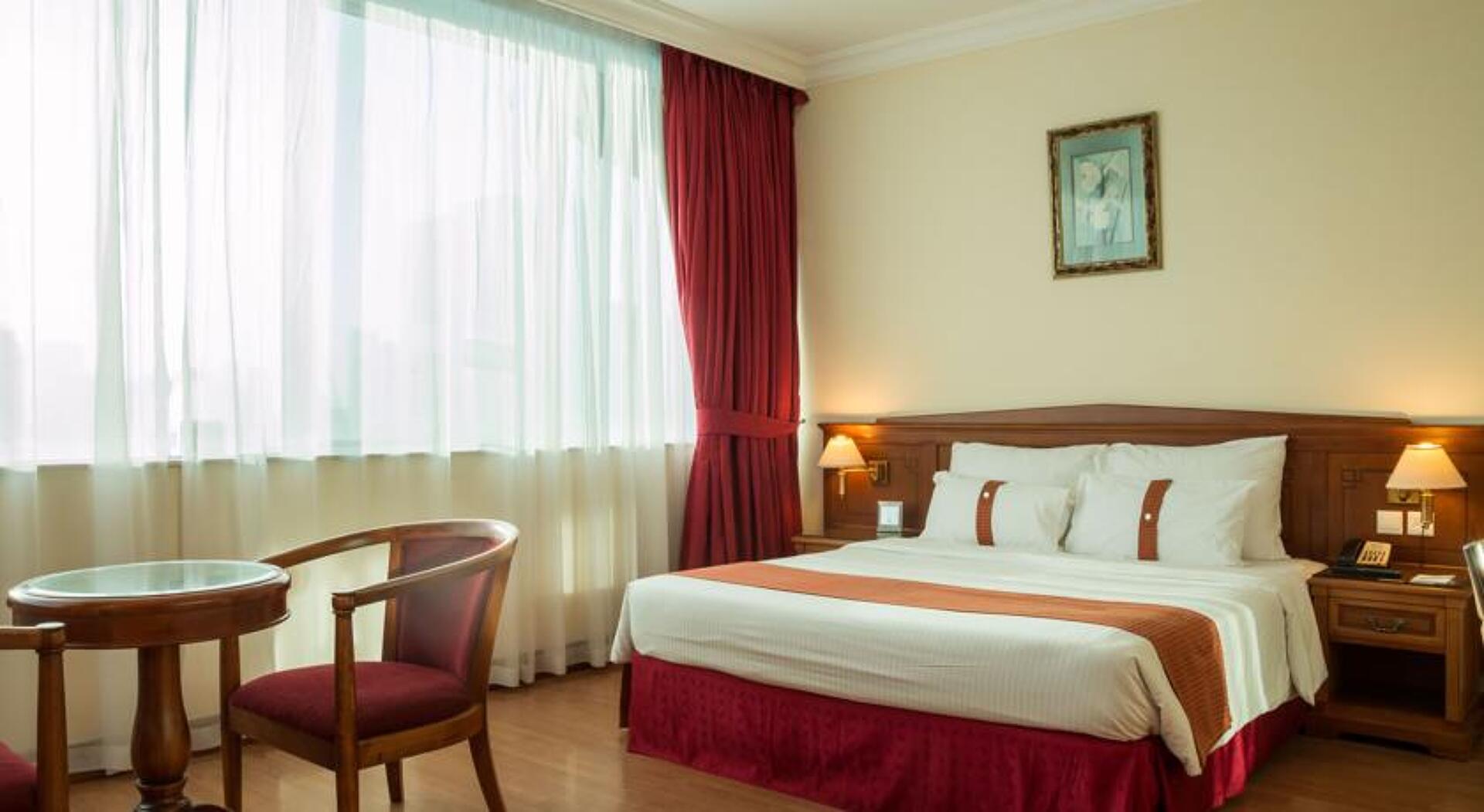 Grand Excelsior Sharjah 5* 8