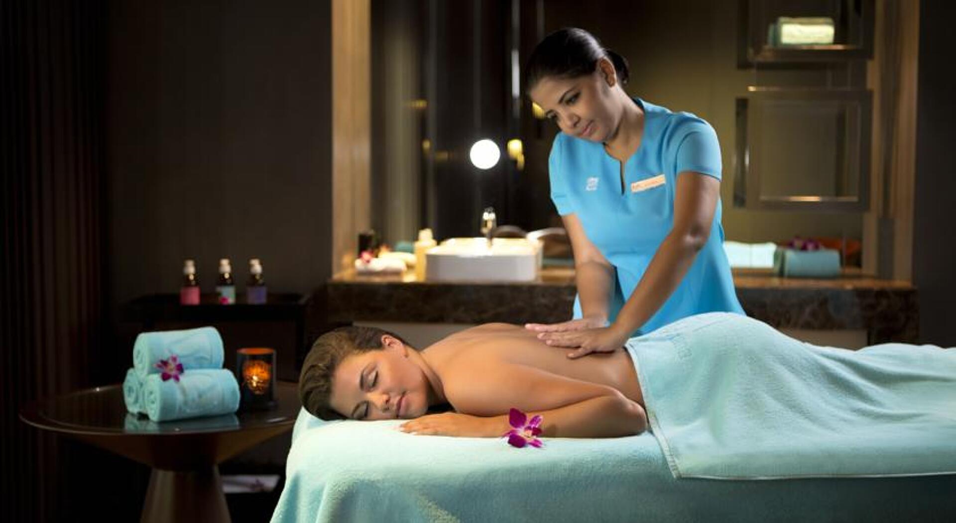 Al Ain Rotana Hotel 5* 1