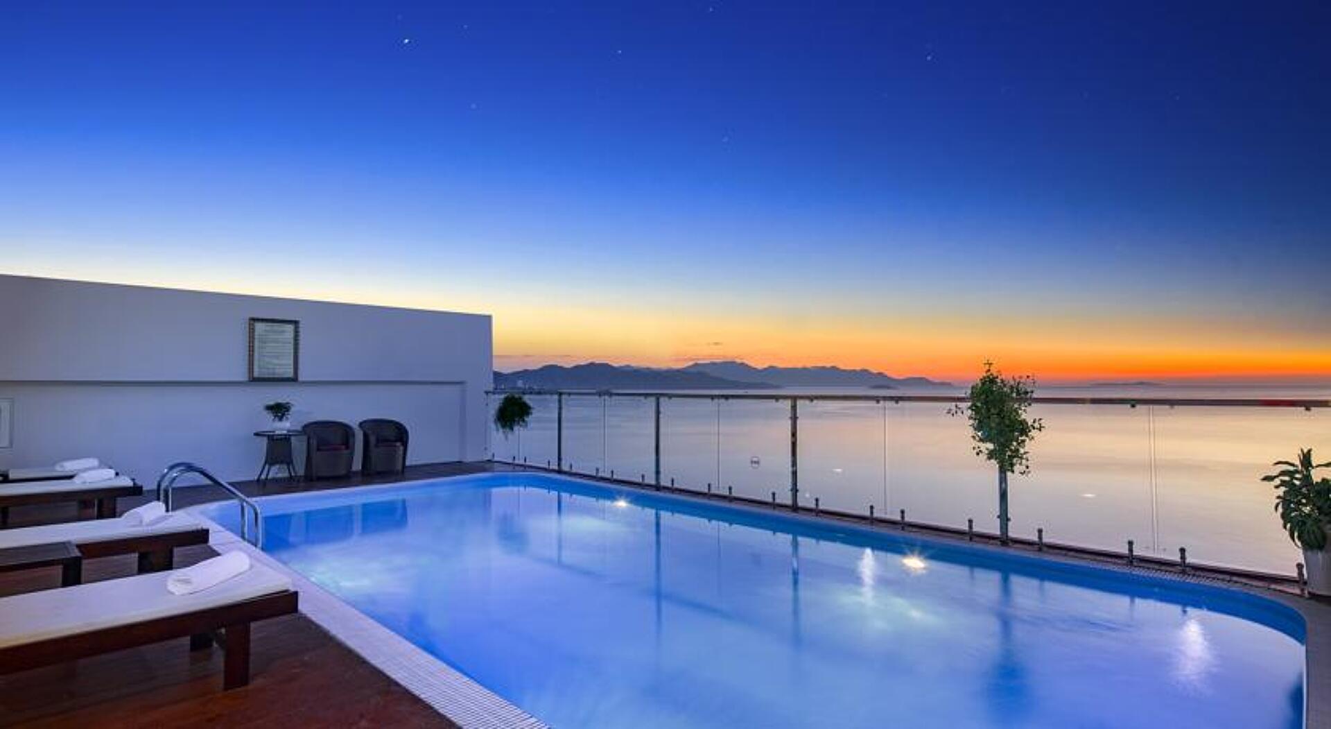 Paris Nha Trang Hotel 3* 0
