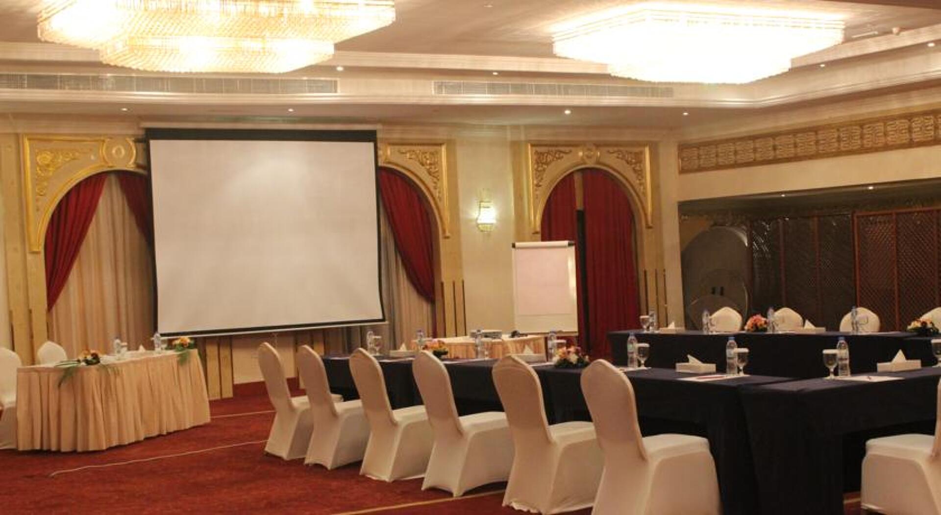 Grand Excelsior Sharjah 5* 39