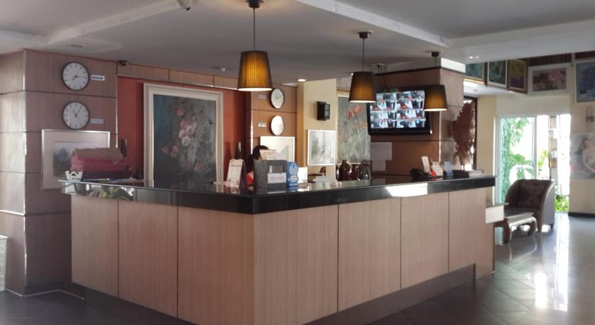Naris Art Hotel 3* 0
