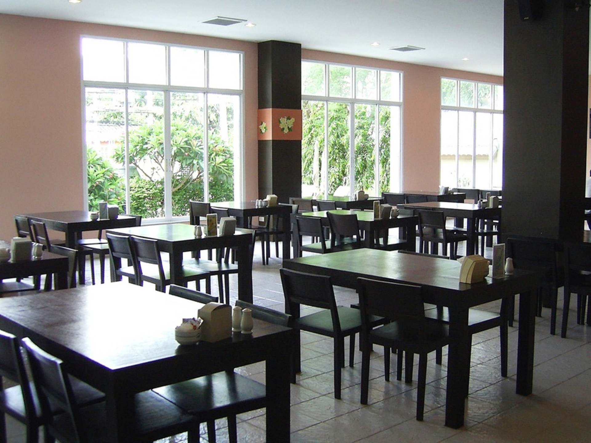 Crown Pattaya Beach 3* 12