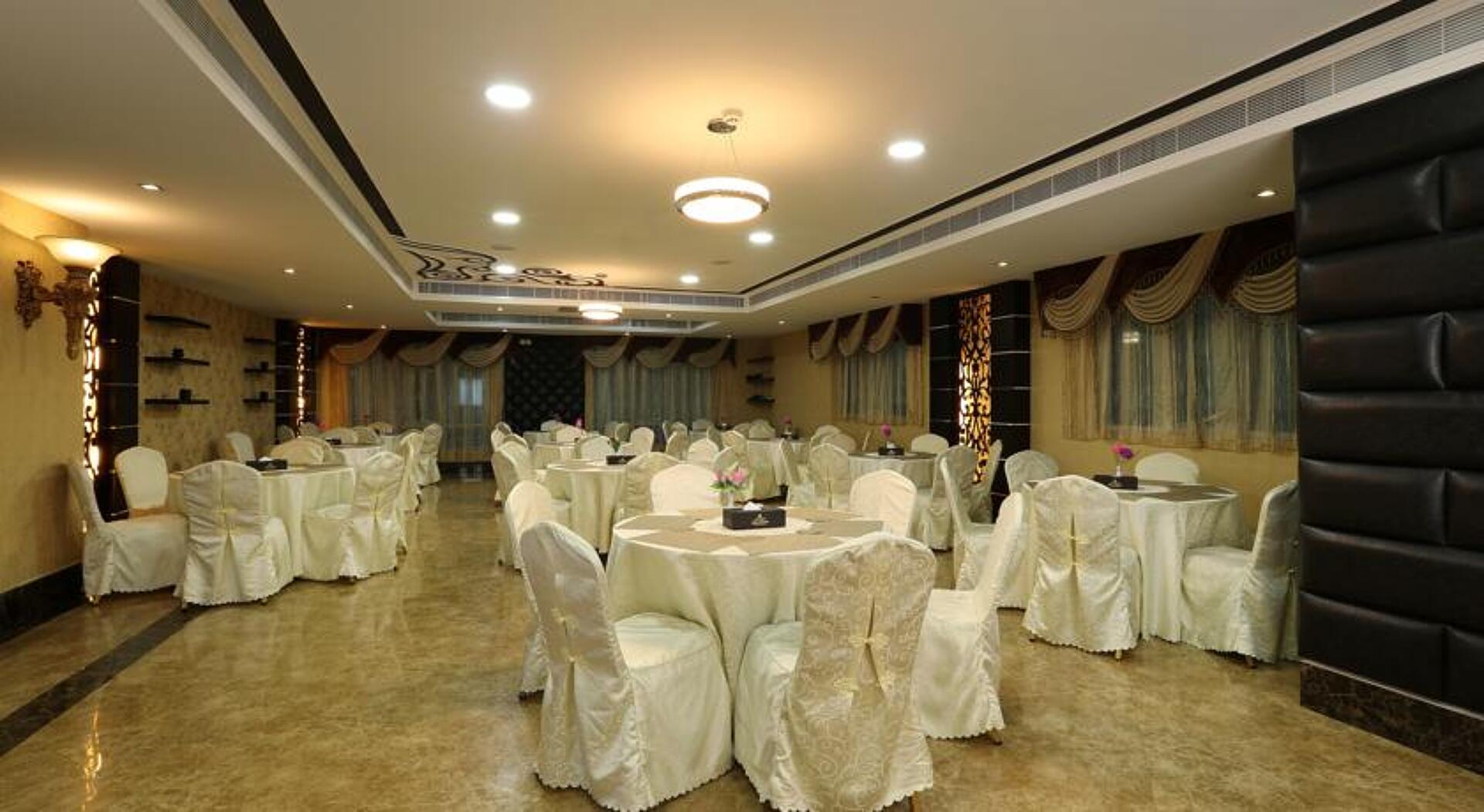 Royal Grand Suite Hotel 4* 22