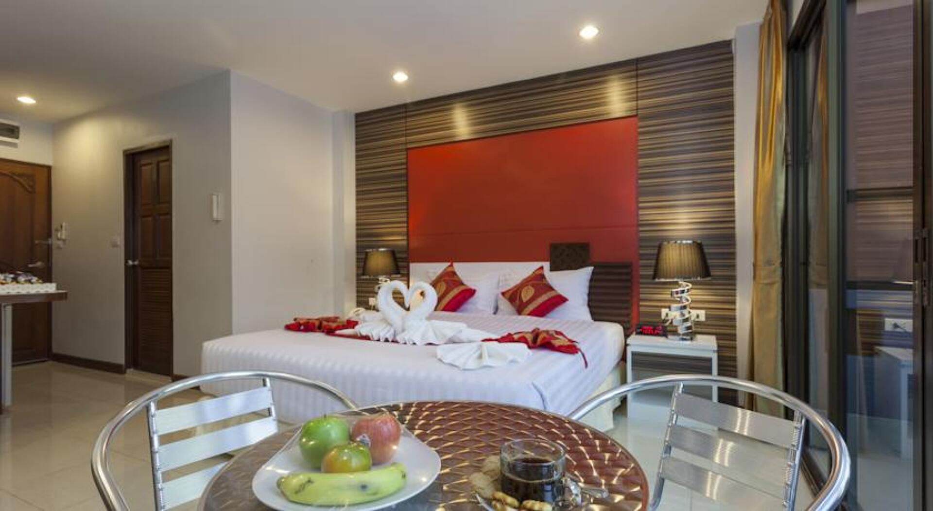 Patong Max Value Hotel 3* 24