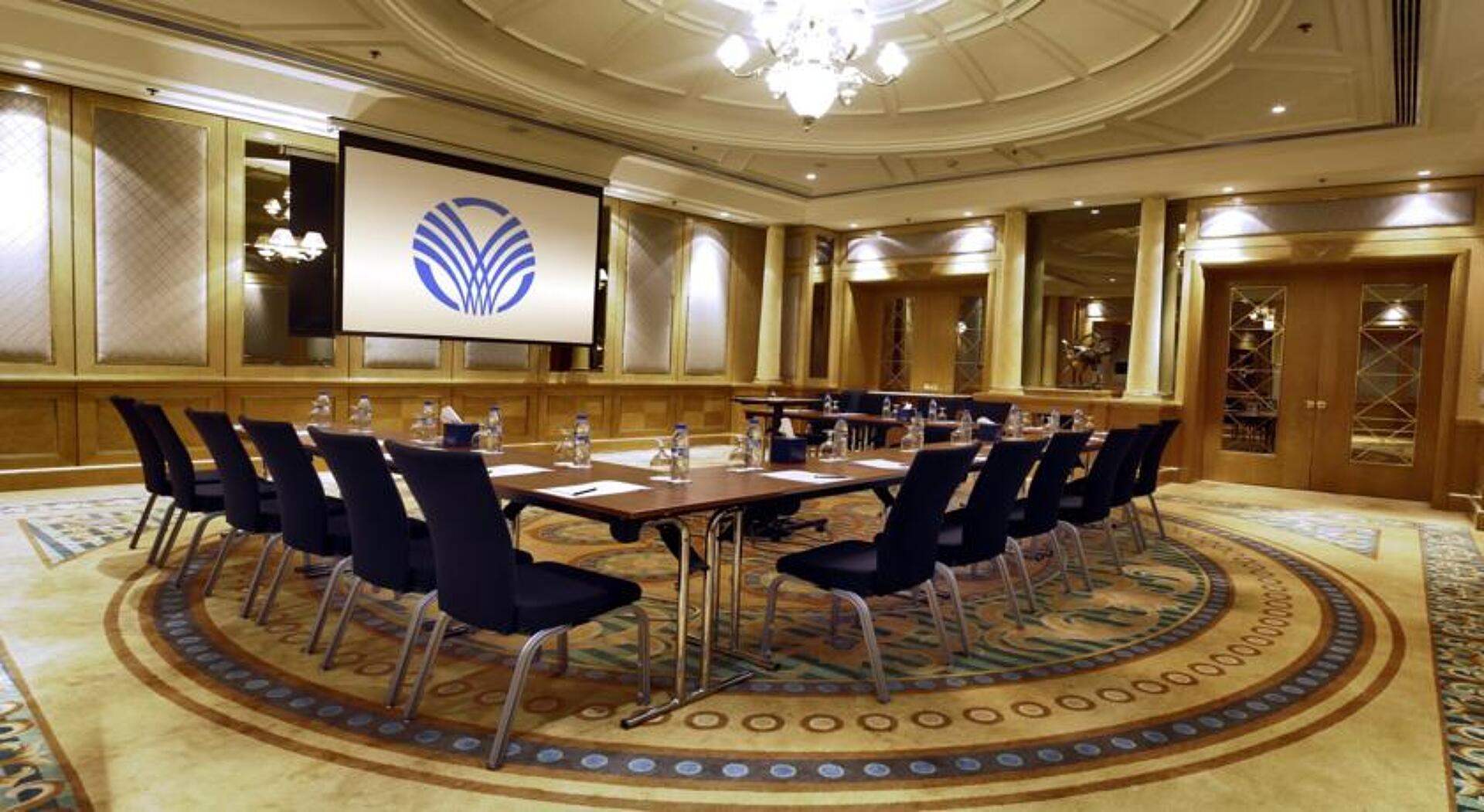 Al Ain Rotana Hotel 5* 24