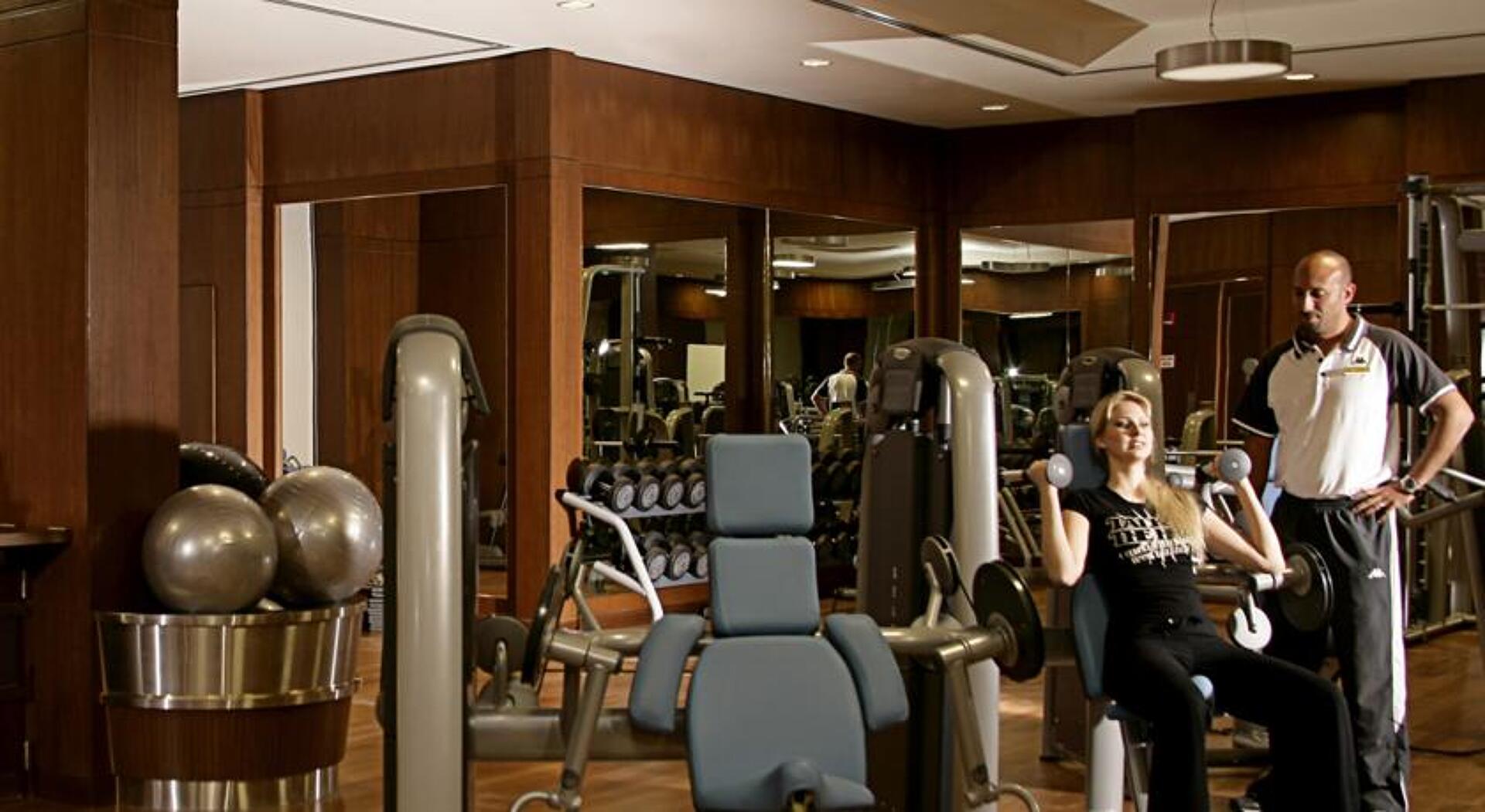 Al Ain Rotana Hotel 5* 6