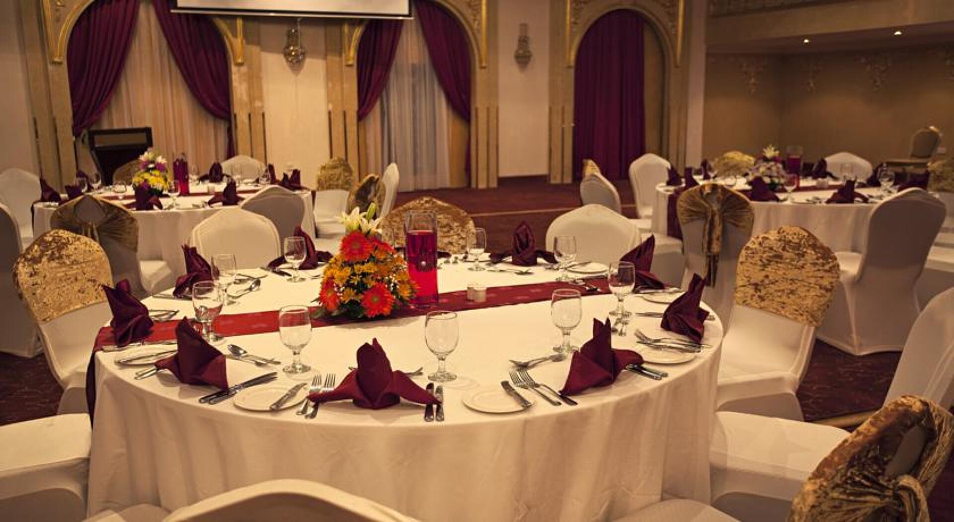 Grand Excelsior Sharjah 5* 33