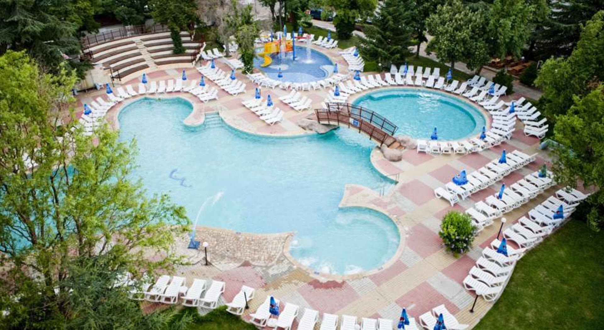 Laguna Garden 4* 4