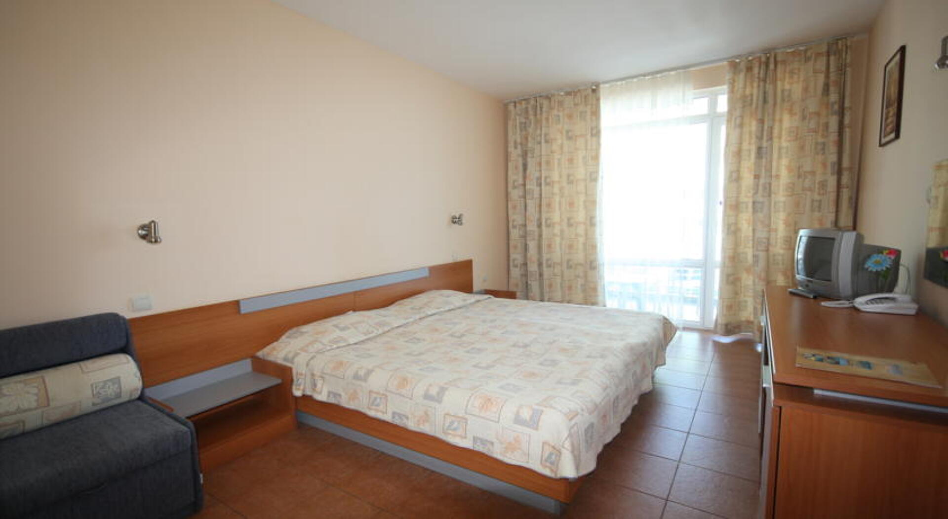 Aphrodite Beach 3* 9
