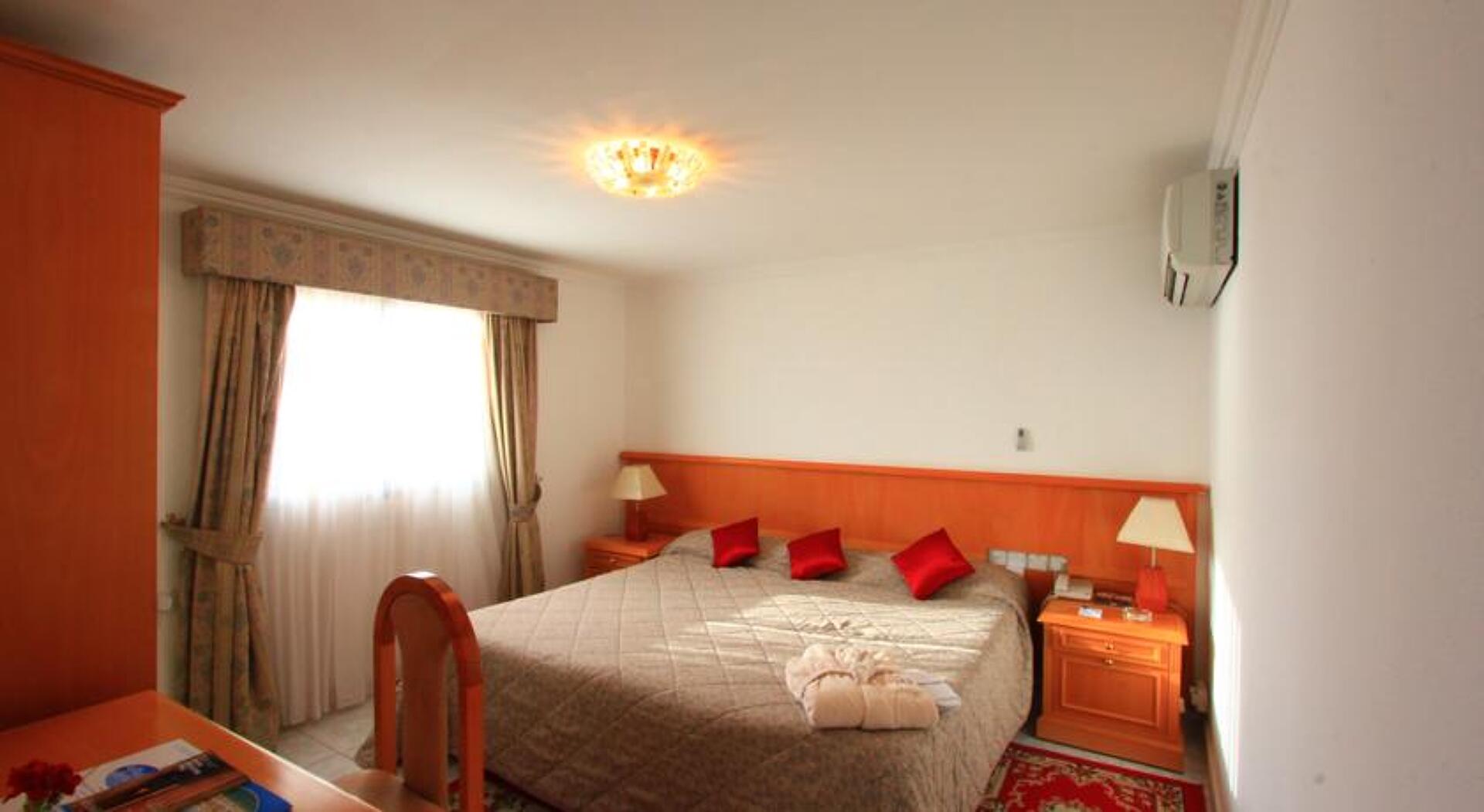 Beach Hotel Sharjah 3* 1
