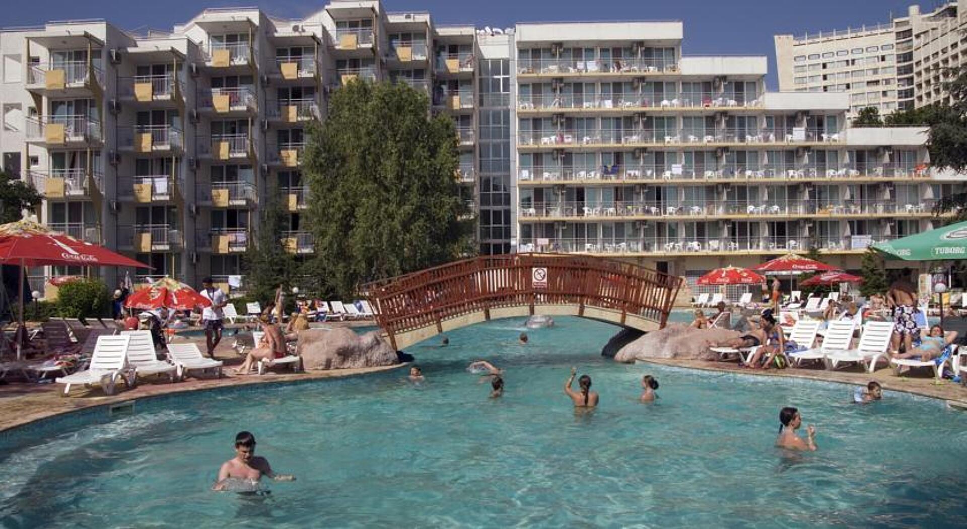 Laguna Garden 4* 2