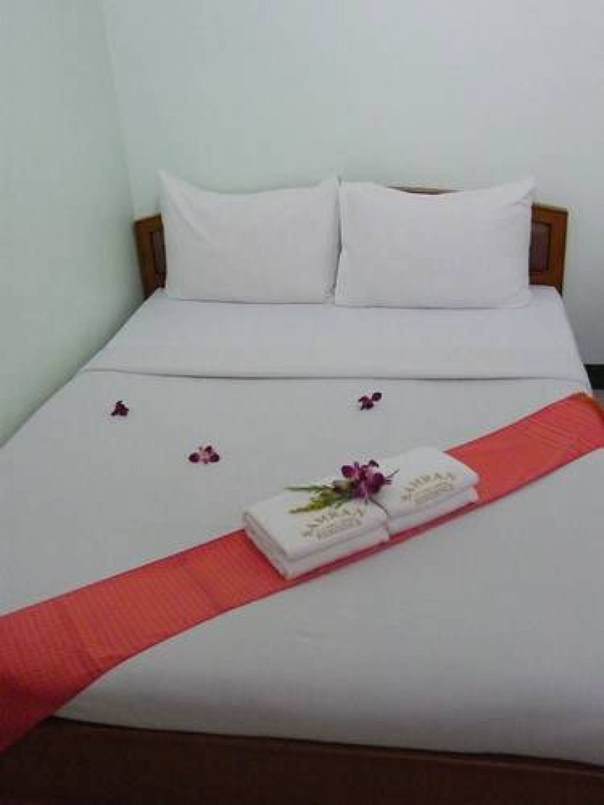 Samran Residence 2* 12