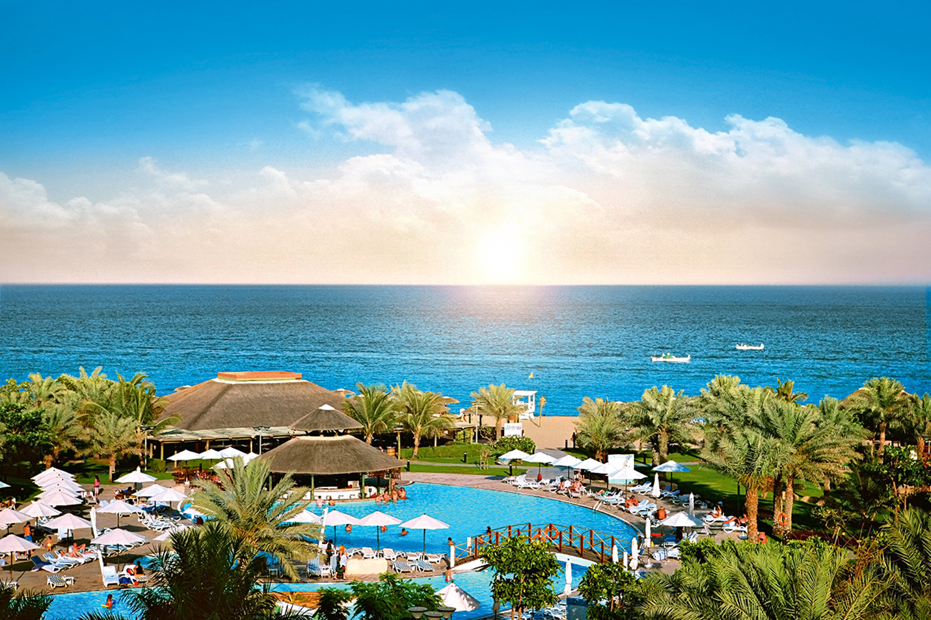 Fujairah Rotana Resort & Spa - Al Aqah Beach 5* 5