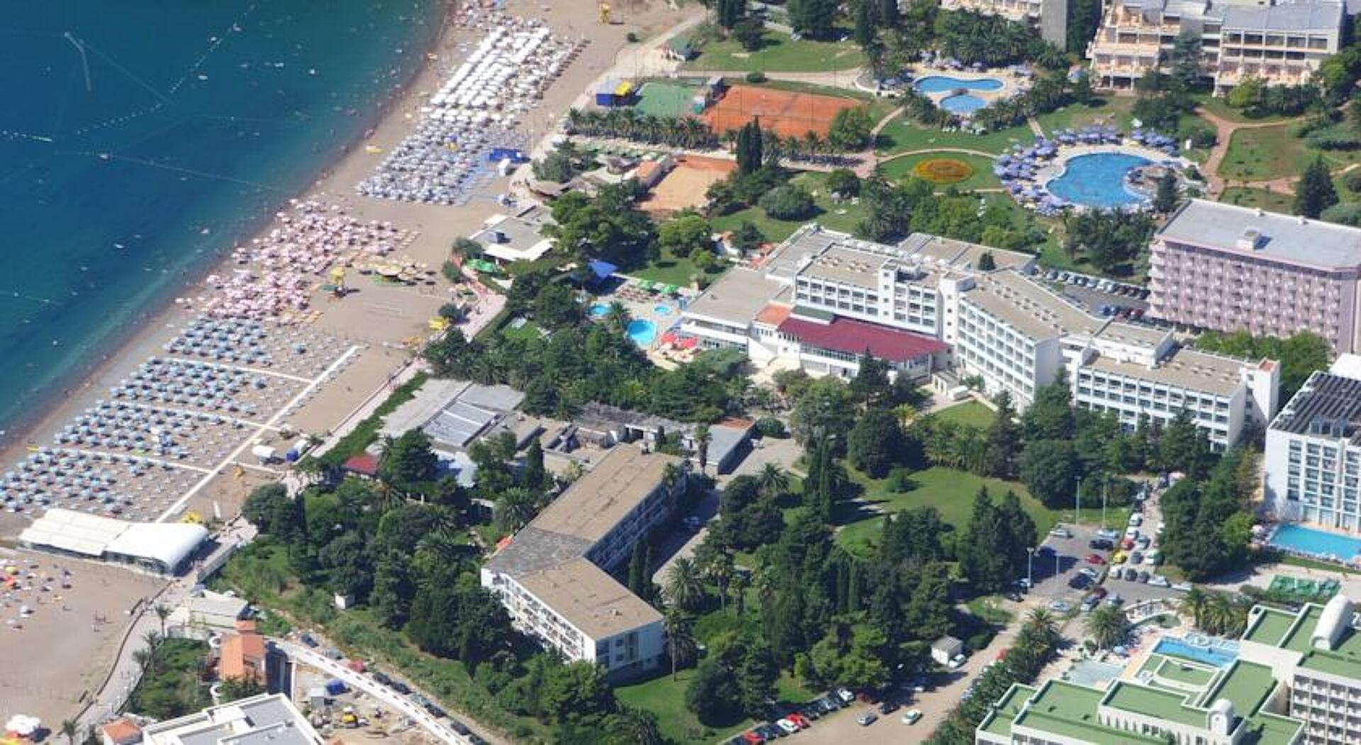 Montenegro Beach Resort 4* 30