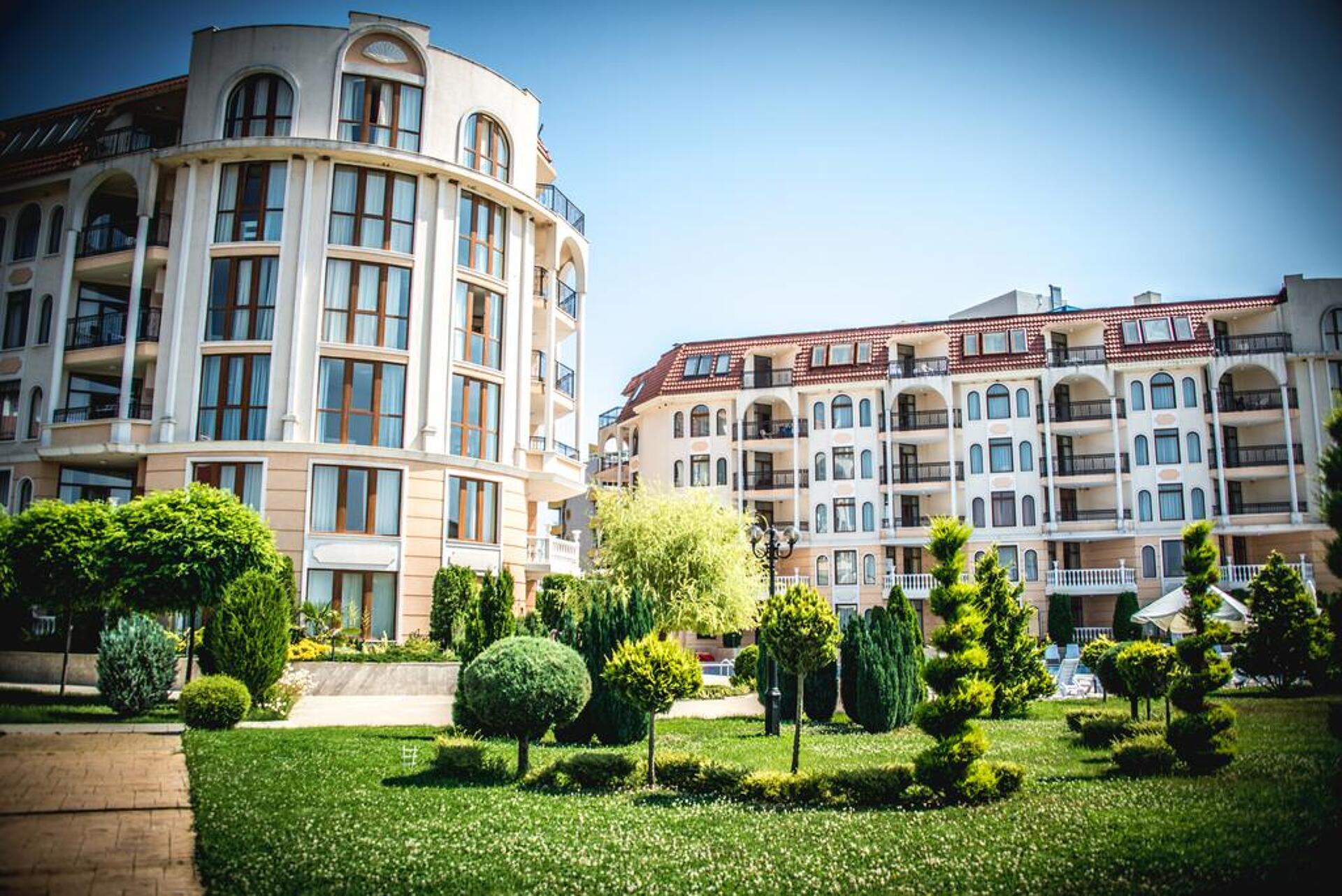 Apolonia Palace 4* 9