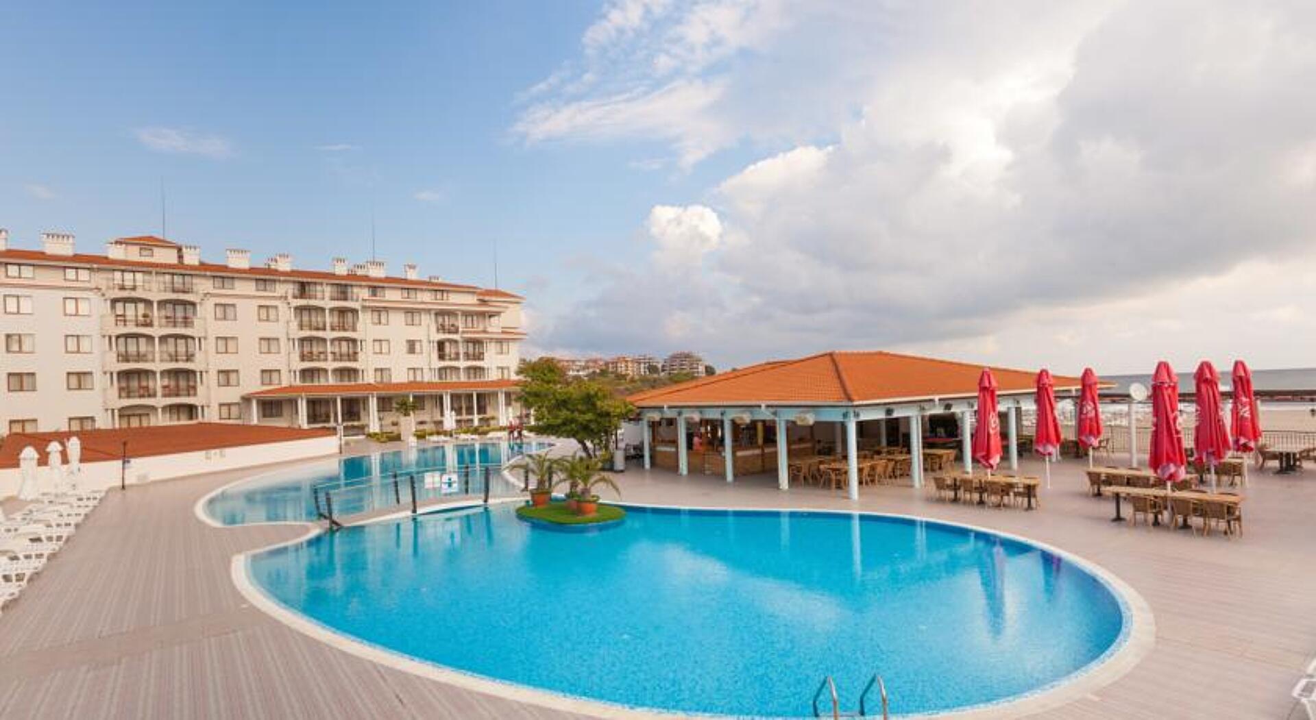 Serenity Bay 4* 2