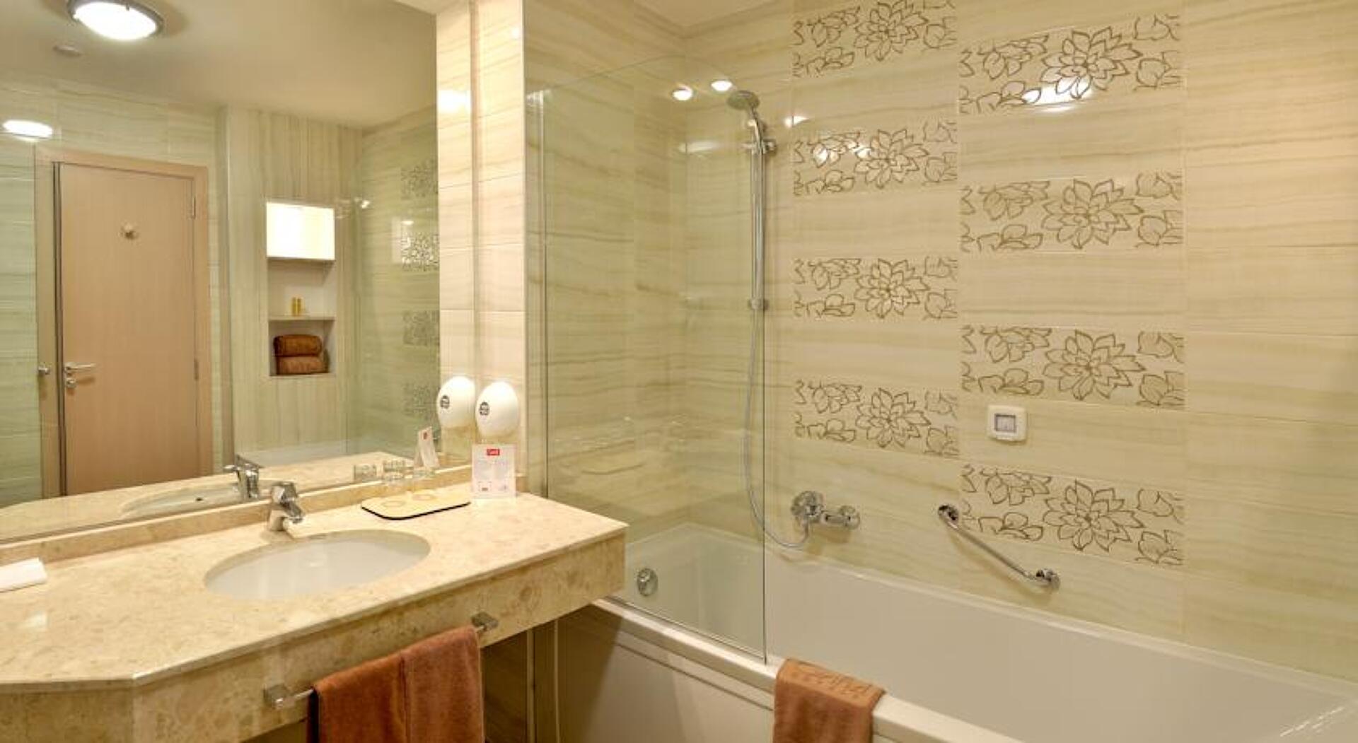 Grifid Vistamar 4* 28