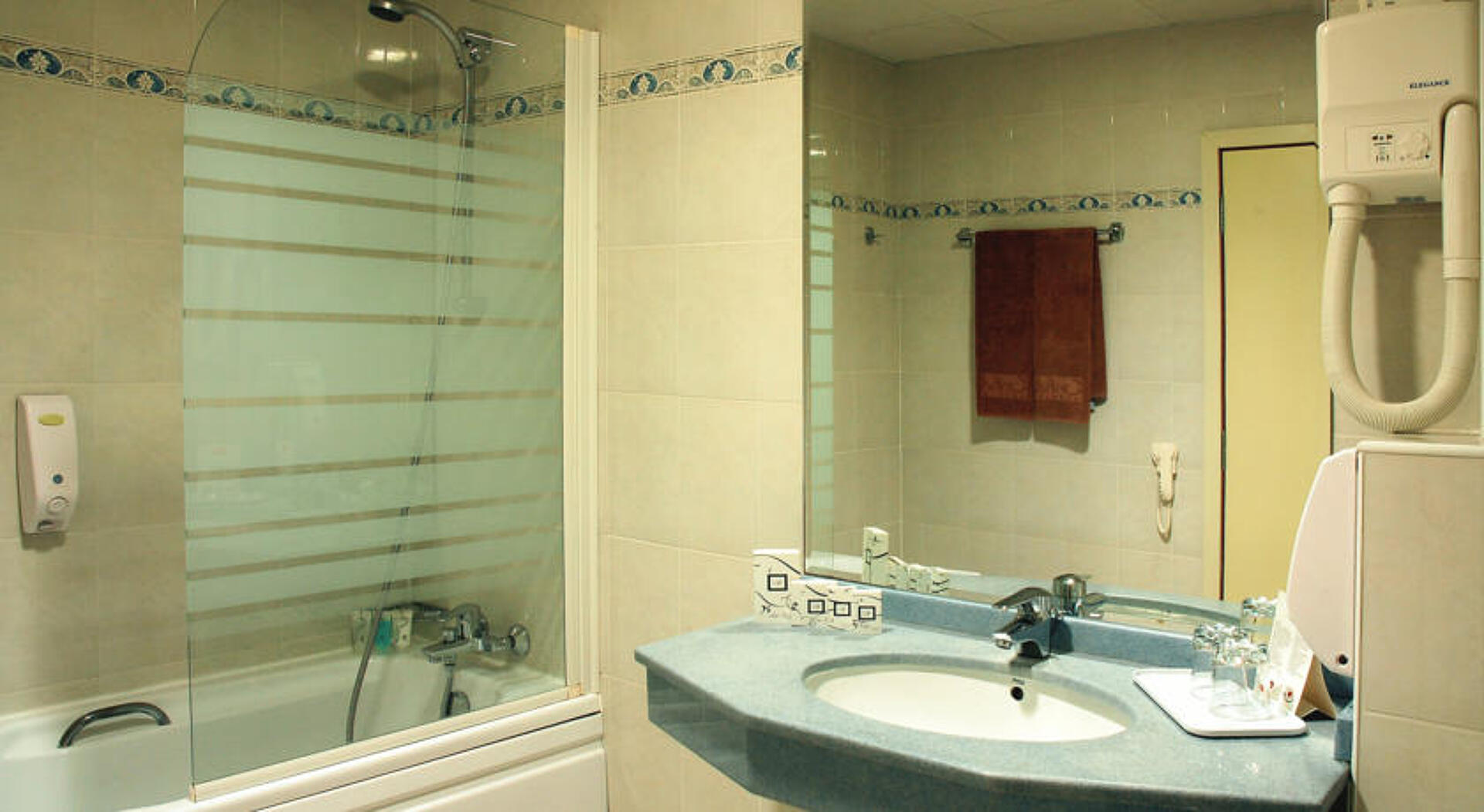 Grifid Arabella 4* 4