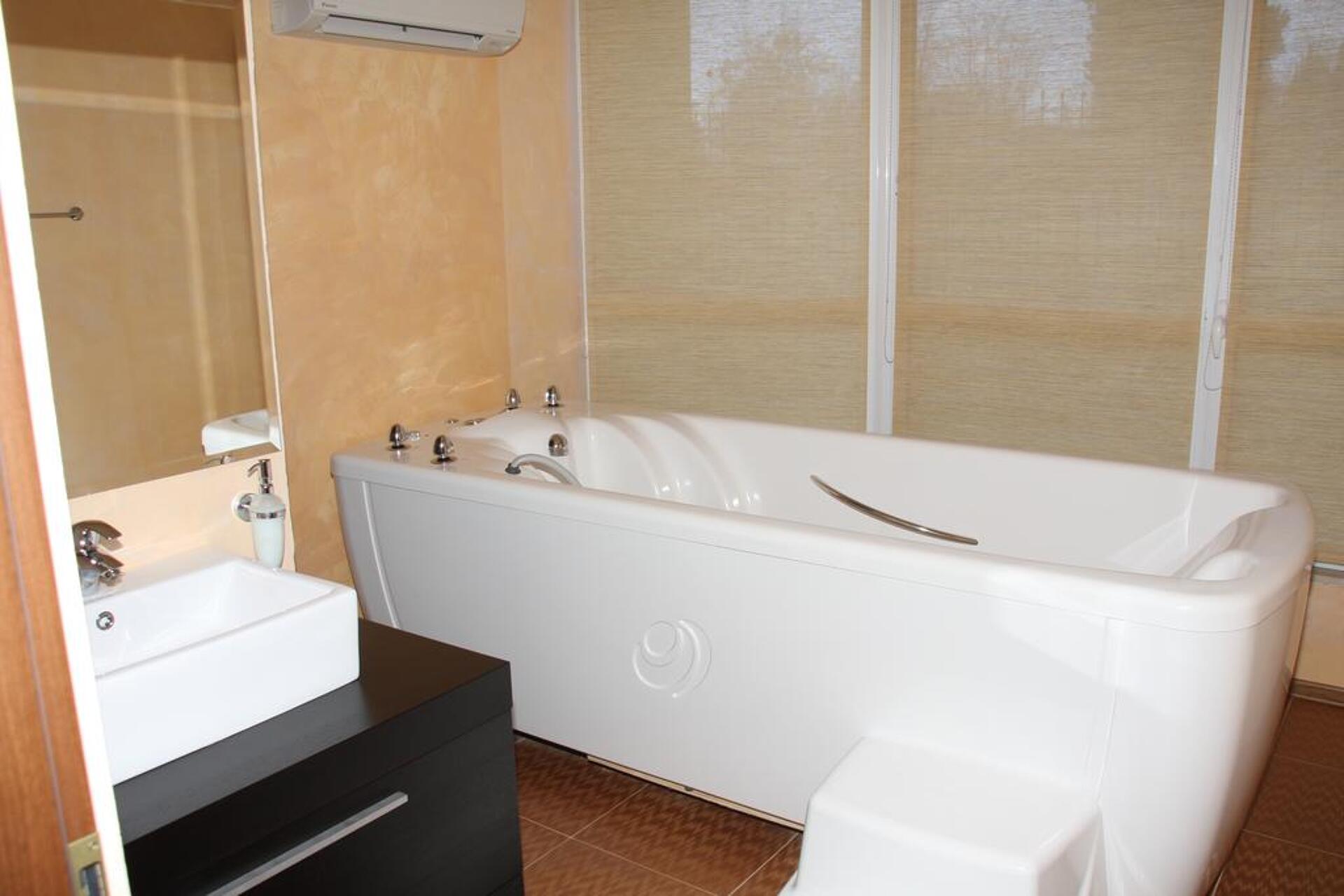 Marina Holiday Club 4* 4